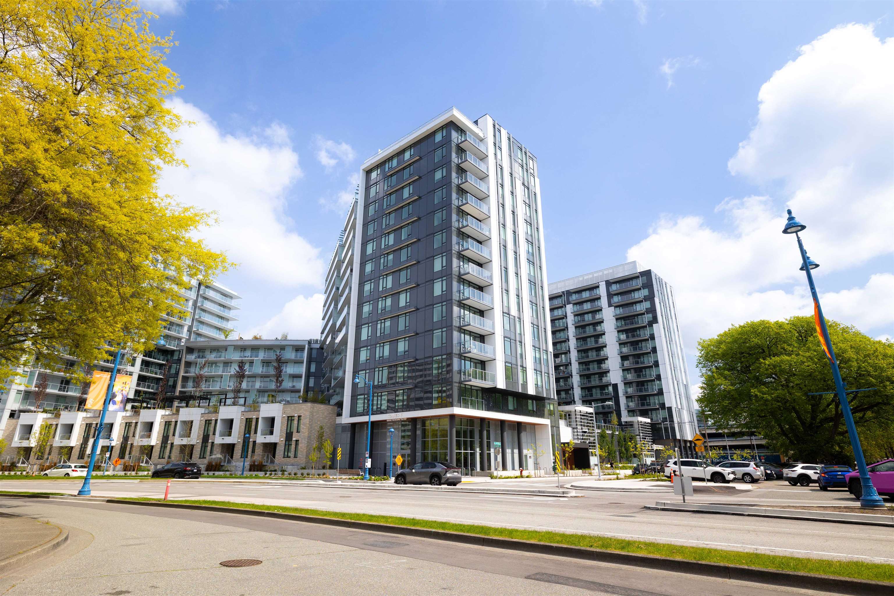 6808 Minoru Blvd #422, Richmond, BC V6Y 0M7