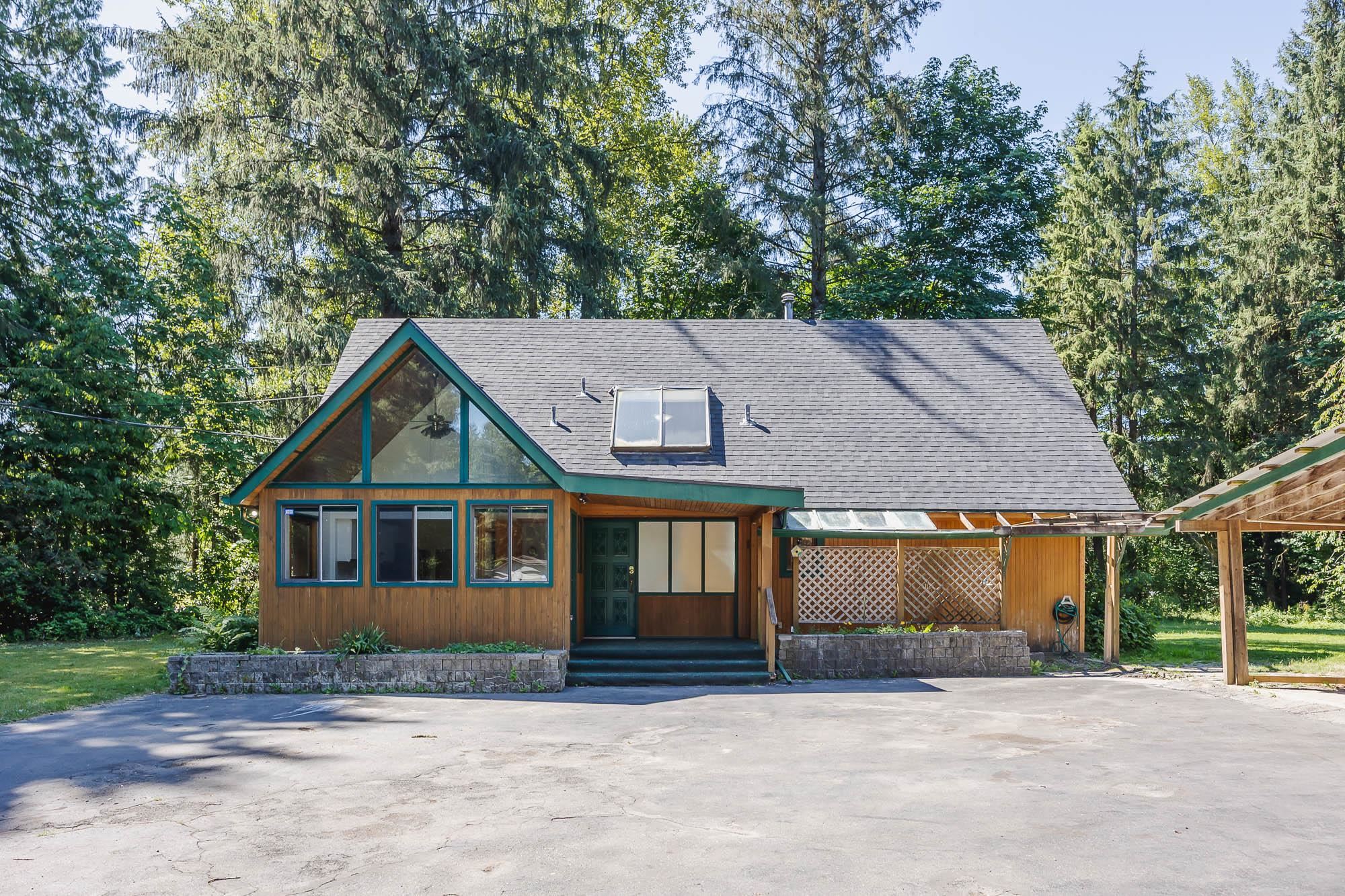 129 Avenue, Maple Ridge, BC V4R 2P9