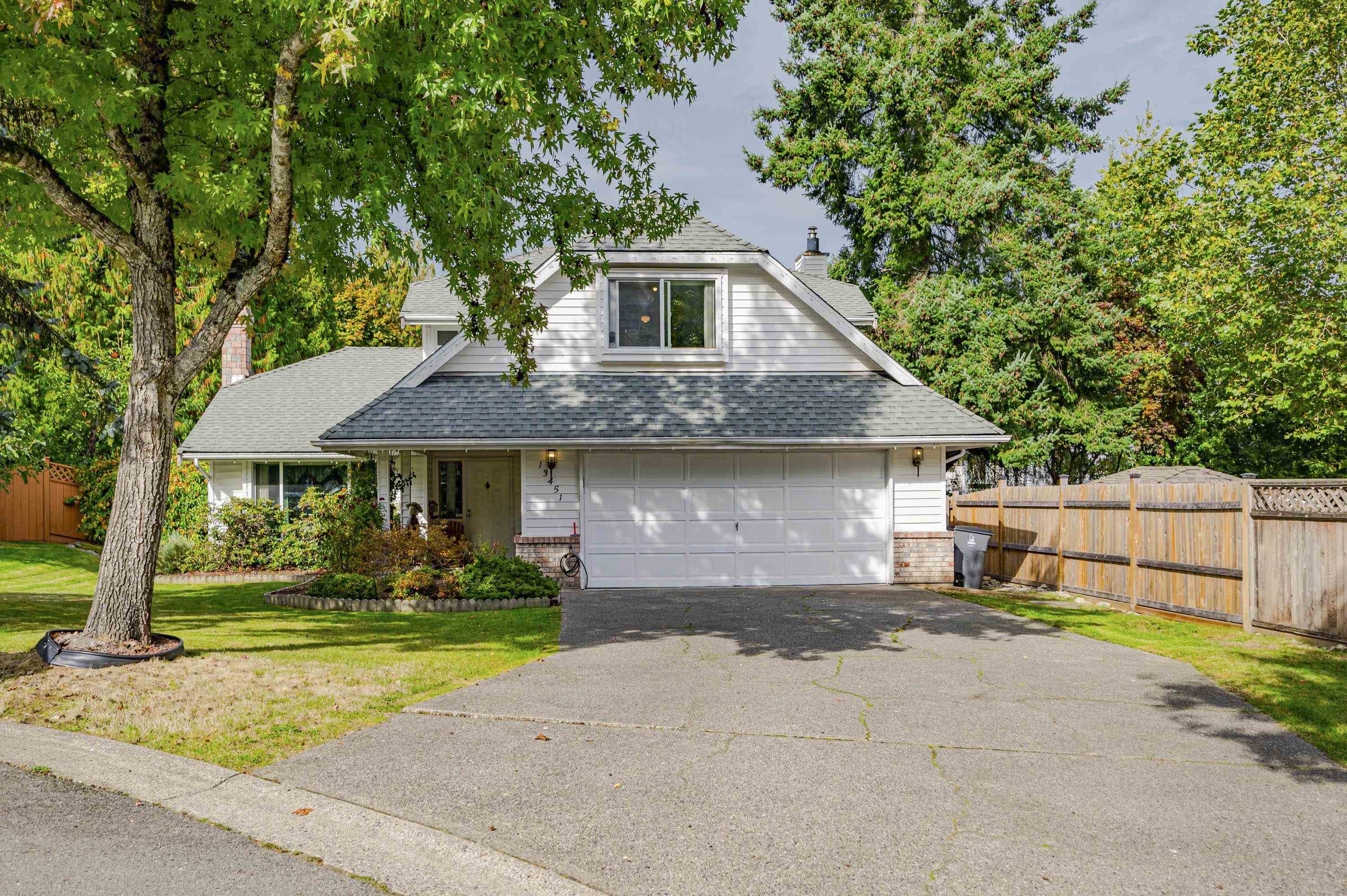 60a Avenue, Surrey, BC V3X 1M1