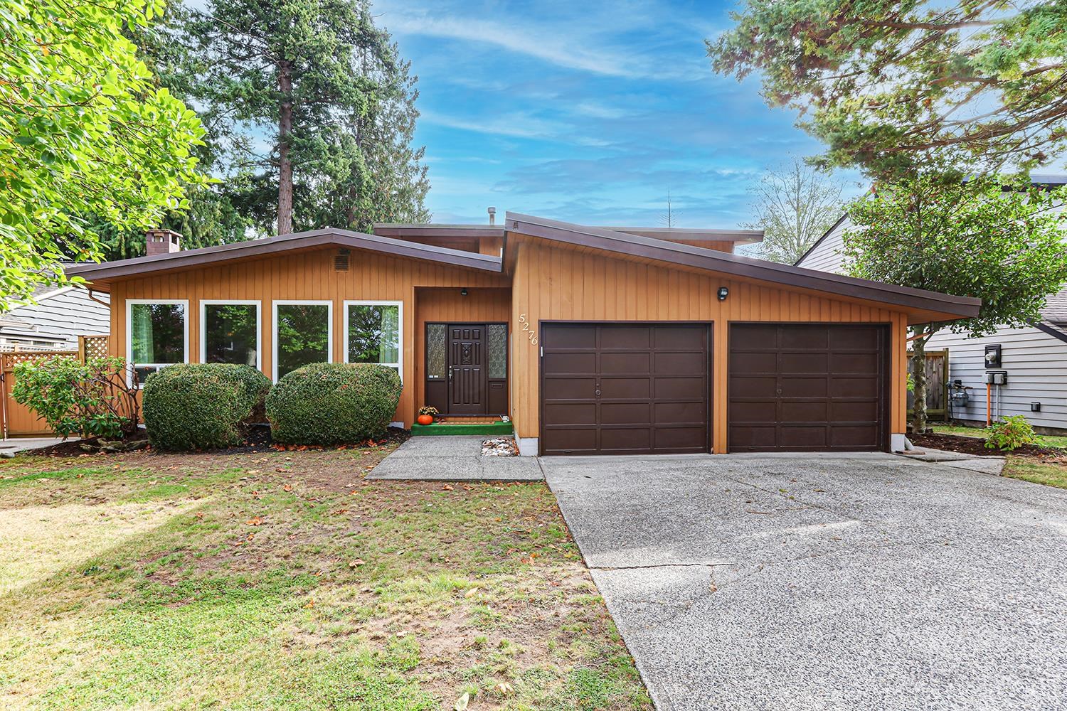 3 Avenue, Delta, BC V4M 1E7