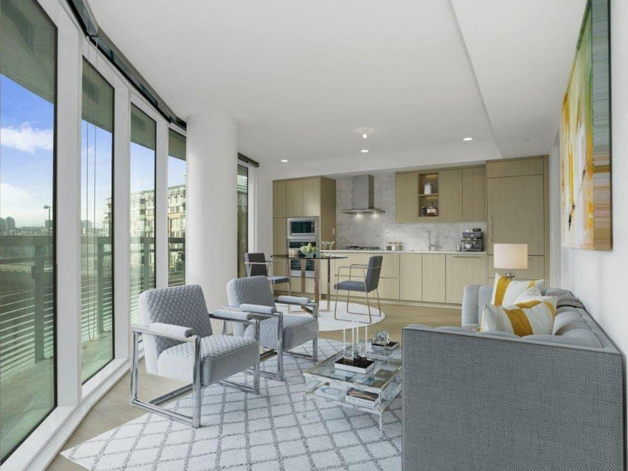87 Nelson Street #584, Vancouver, BC V6Z 0E8