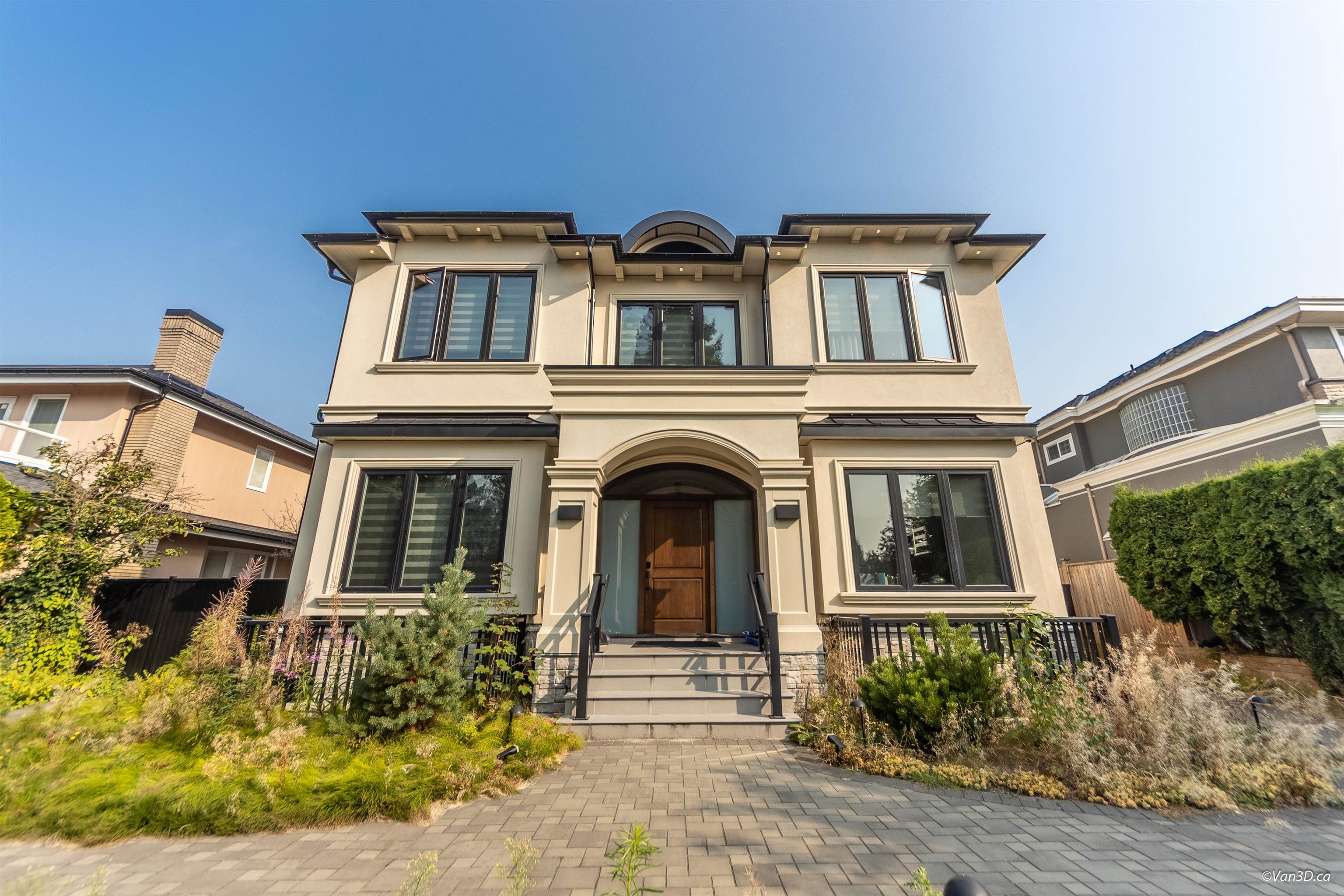 1041 West 53rd Avenue, Vancouver, BC V6P 1K6