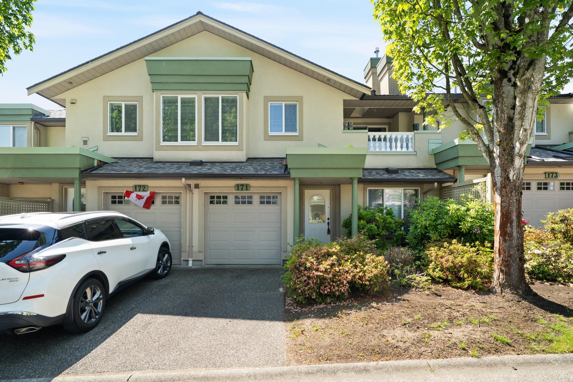 13888 70 Avenue #171, Surrey, BC V3W 0R8