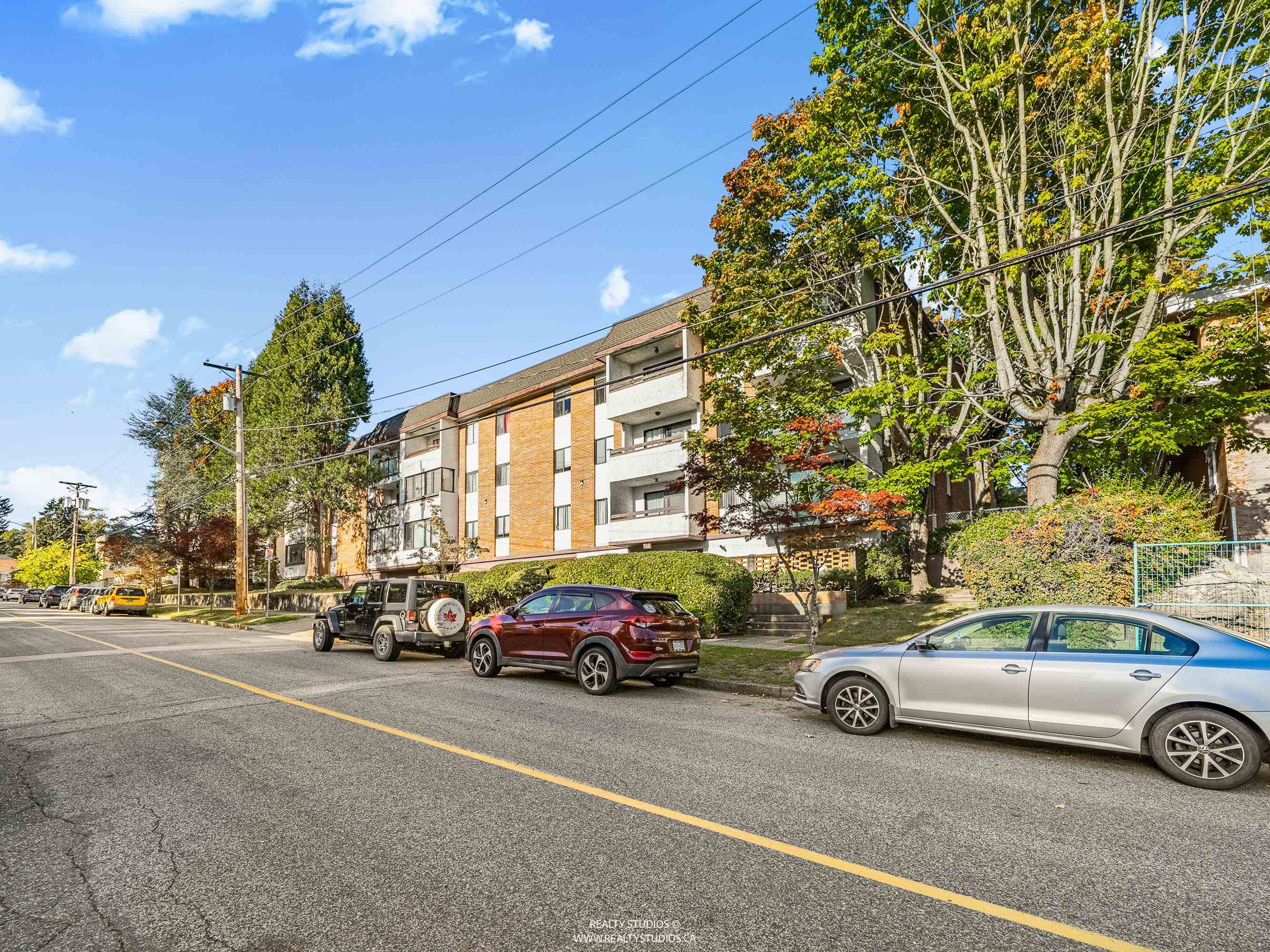515 11th Street #106, New Westminster, BC V3M 4G4
