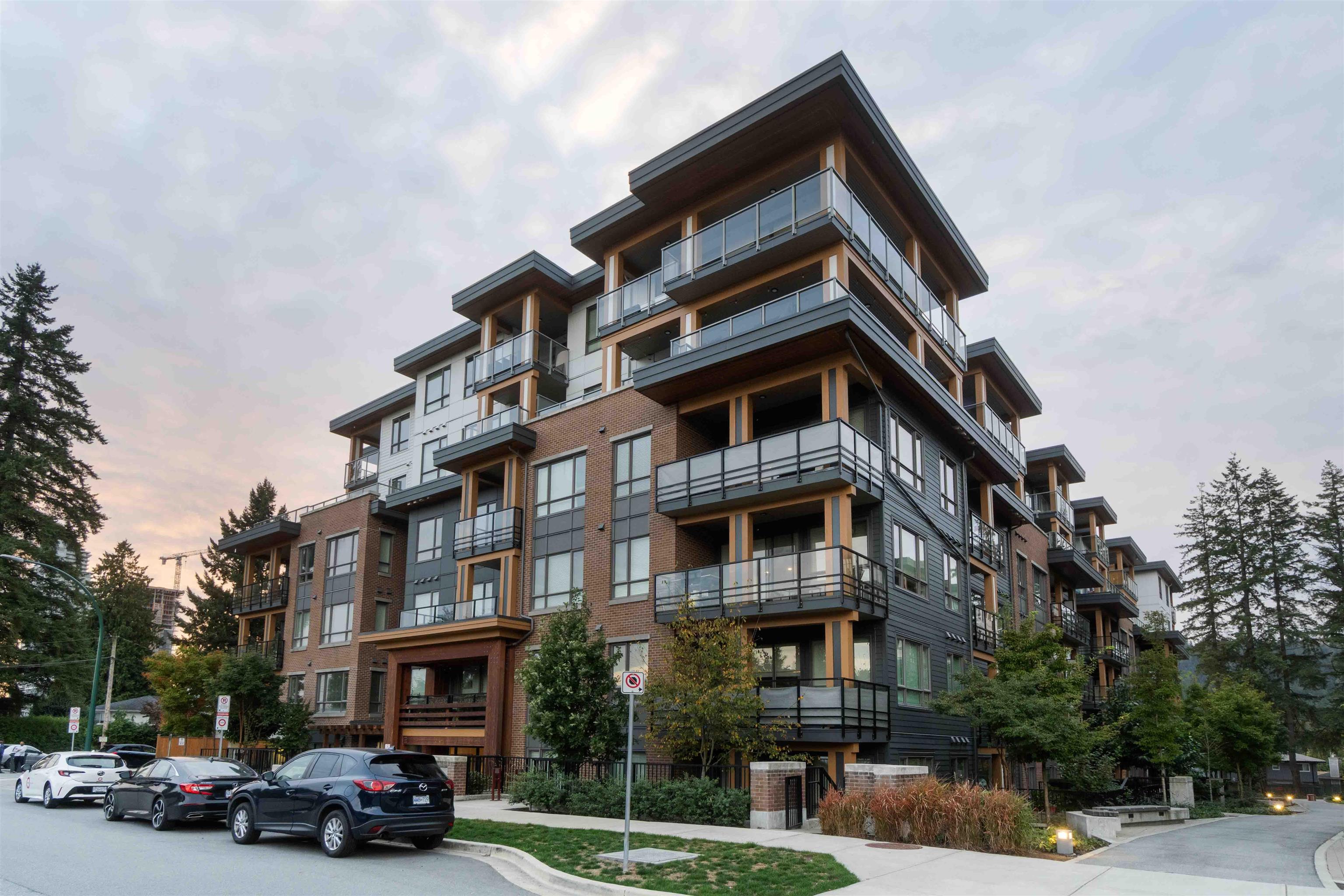 721 Anskar Court #101, Coquitlam, BC V3J 0L4