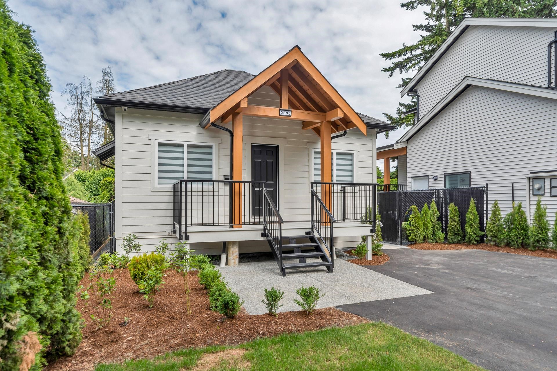 2290 Mouldstade Road, Abbotsford, BC V2S 3X4