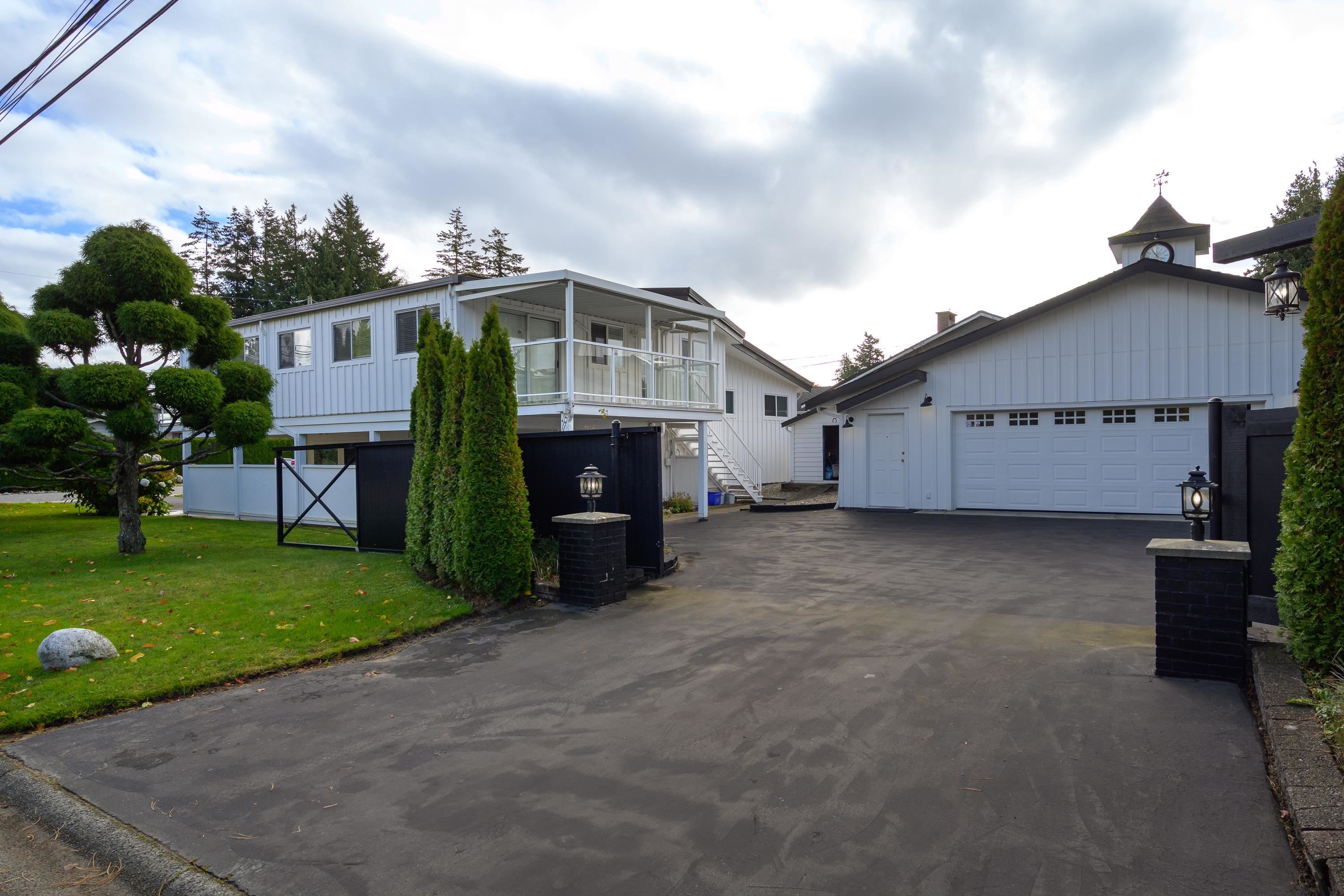 52 Street, Delta, BC V4M 2Y5
