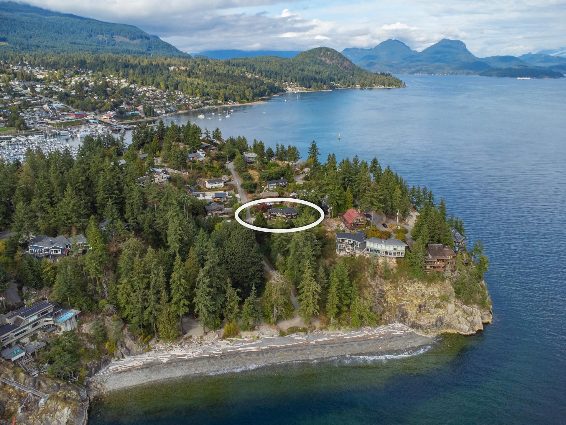 310 Georgia Drive, Gibsons, BC V0N 1V8