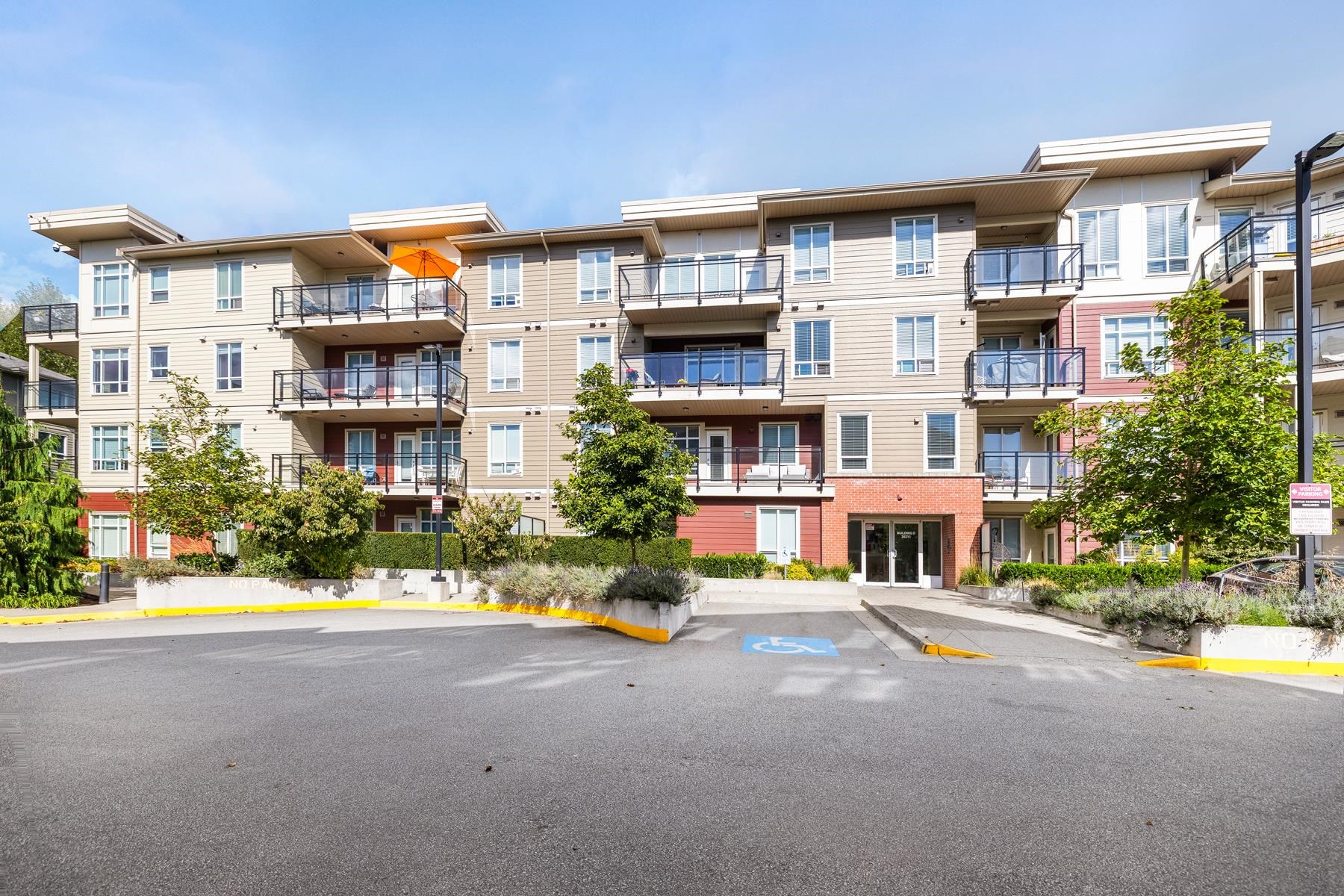 20211 66 Avenue #d203, Langley, BC V2Y 0L4