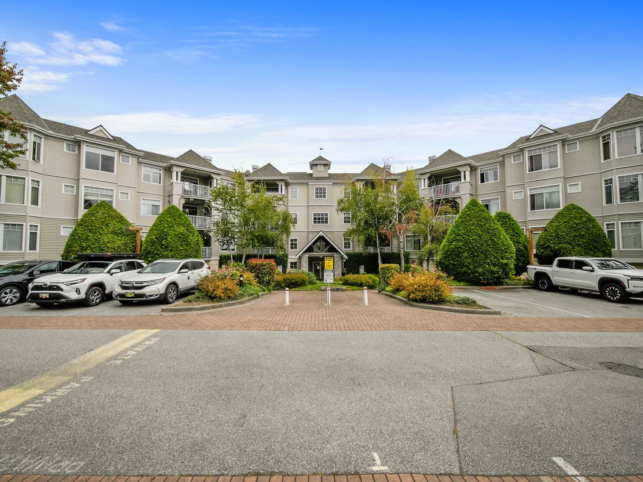 20897 57 Avenue #313, Langley, BC V3A 8L5