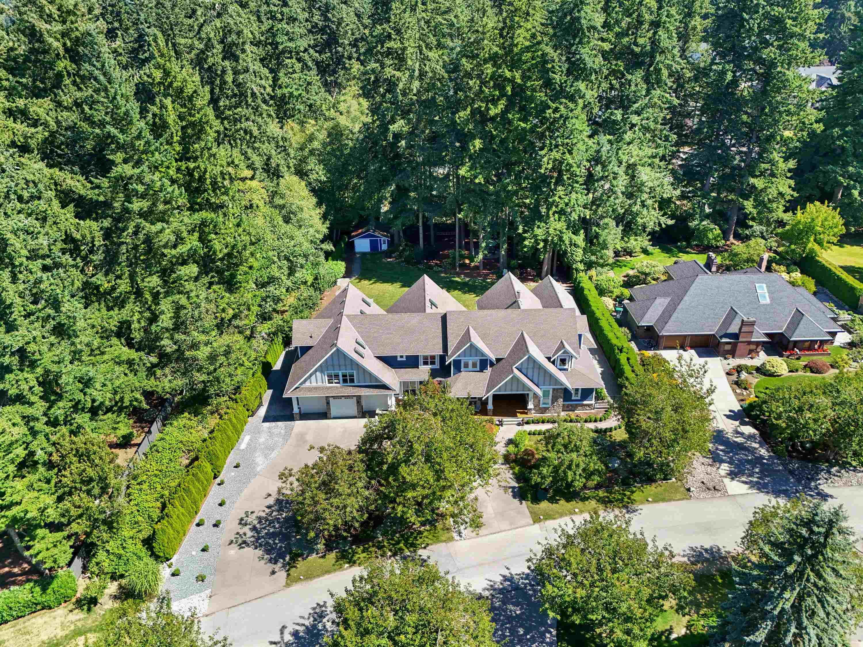 2732 Northcrest Drive, Surrey, BC V4P 2G9