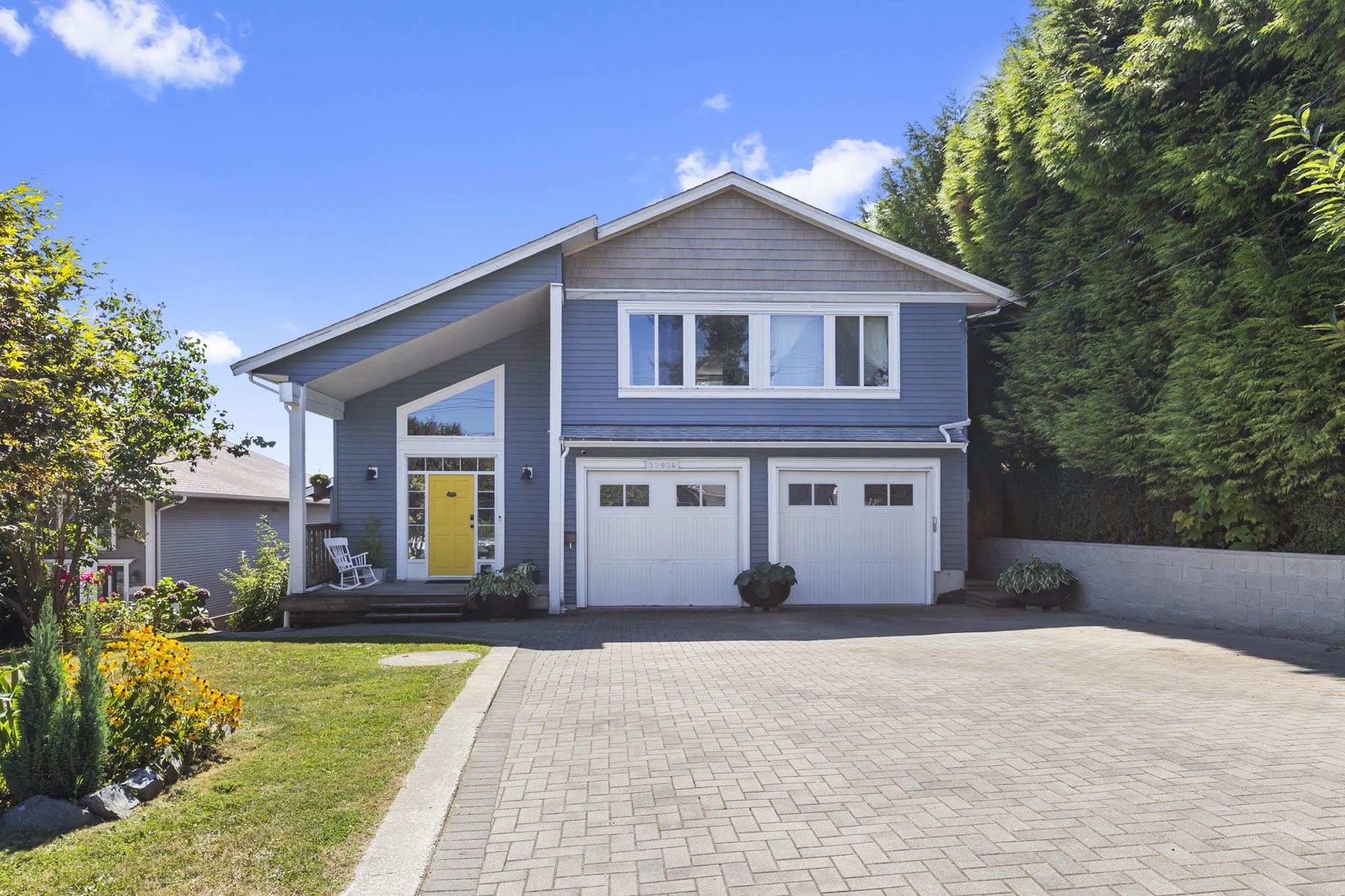 12th Avenue, Mission, BC V2V 2M8