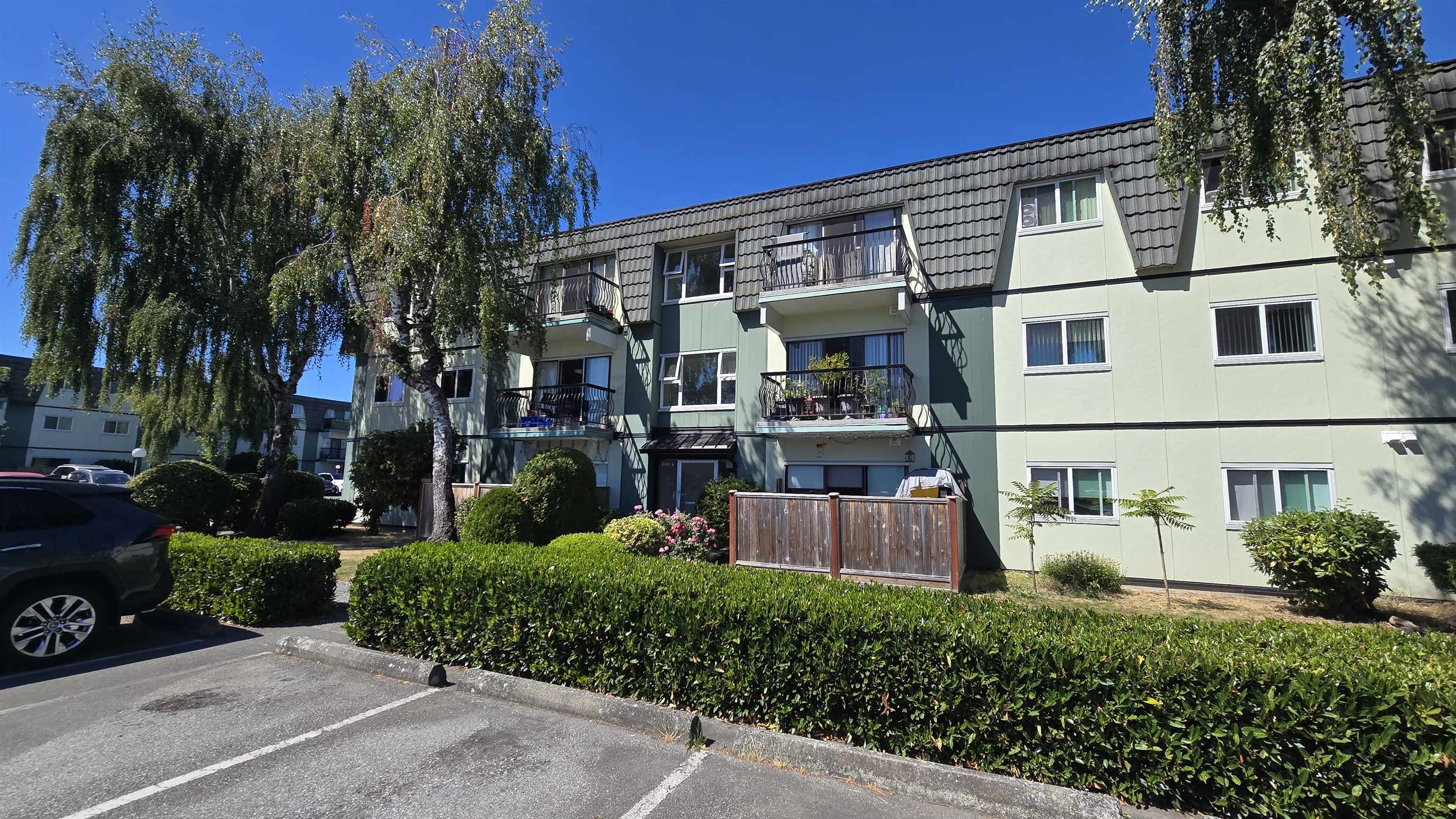8091 Ryan Road #240, Richmond, BC V7A 2E4
