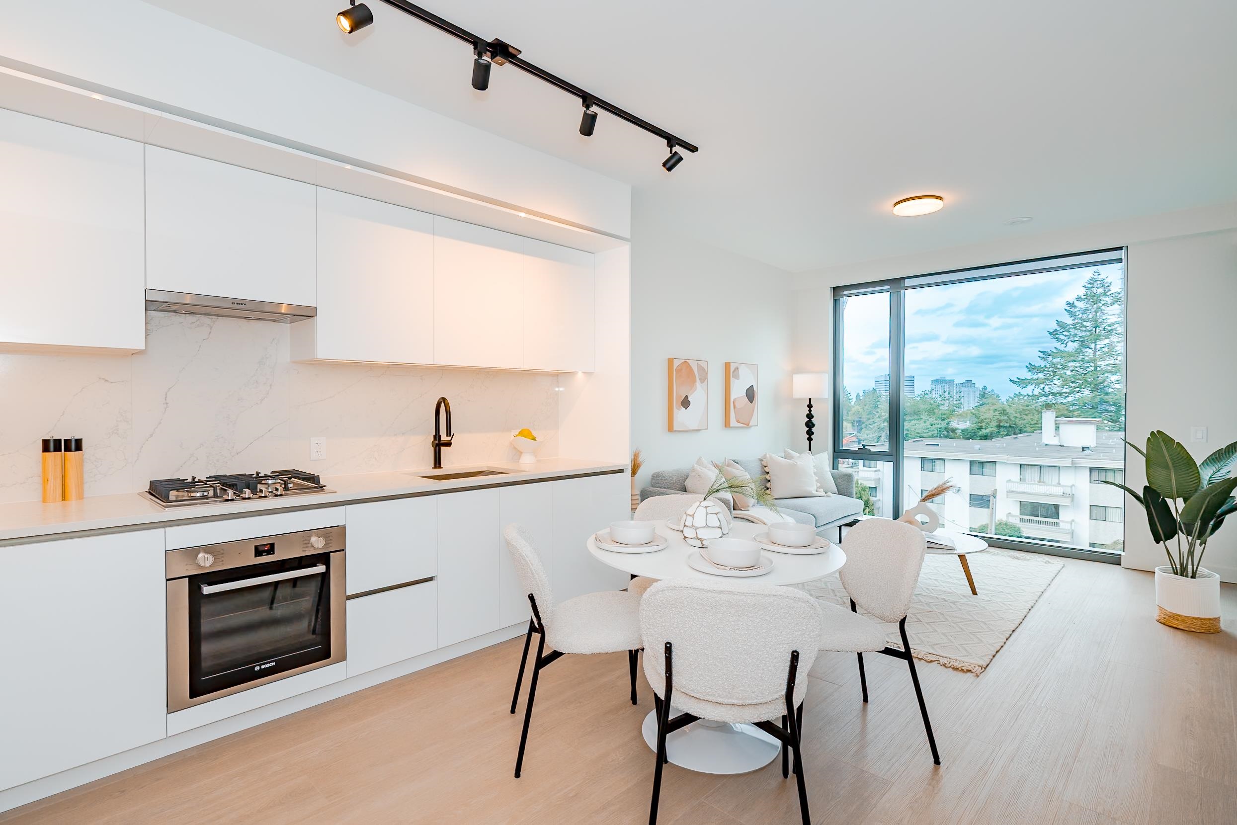 5987 Wilson Ave #306 #306, Burnaby, BC V5H 0L7