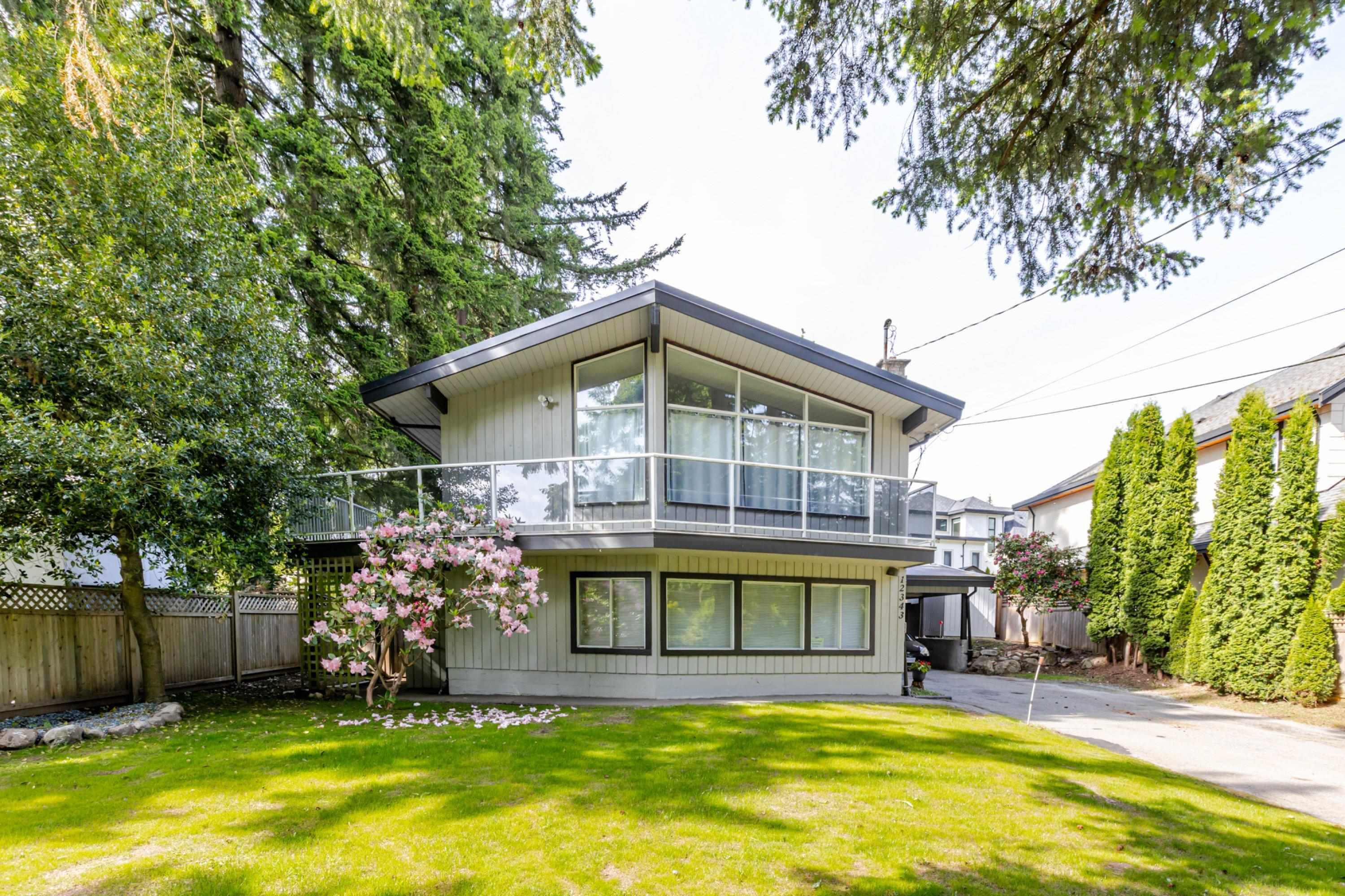 12343 New Mclellan Road, Surrey, BC V3W 1E6