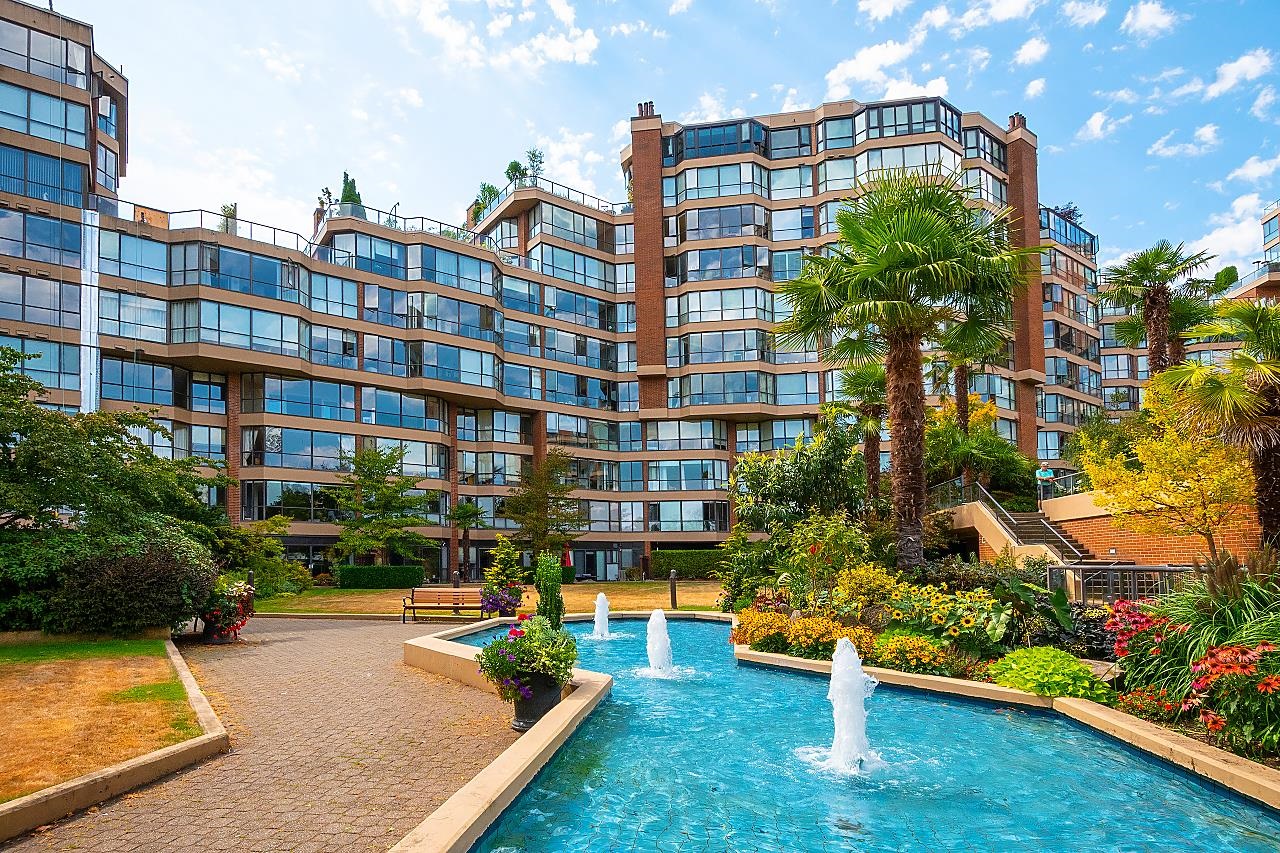 1470 Pennyfarthing Drive #408, Vancouver, BC V6J 4X8