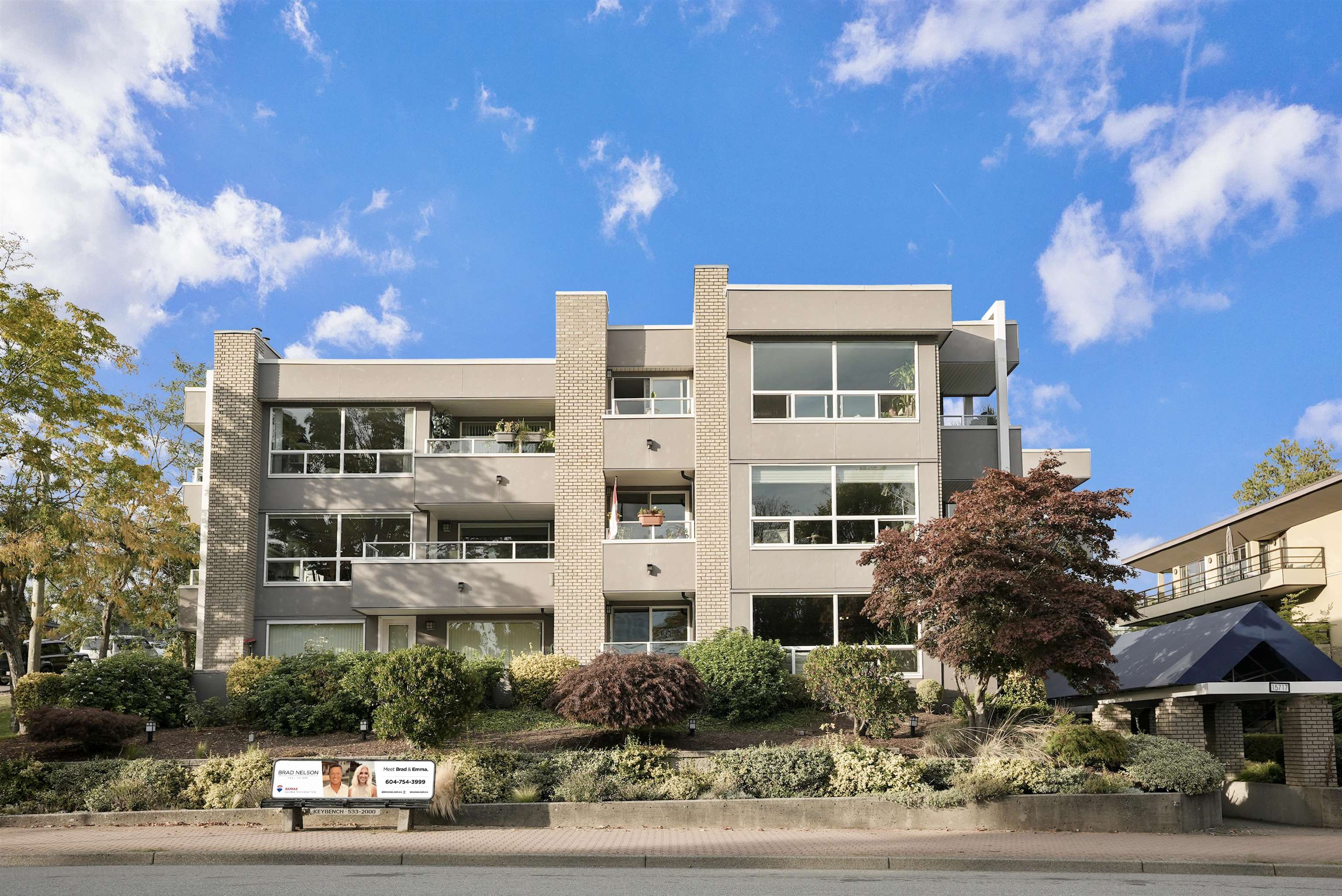 15717 Marine Drive #304, White Rock, BC V4B 1E4