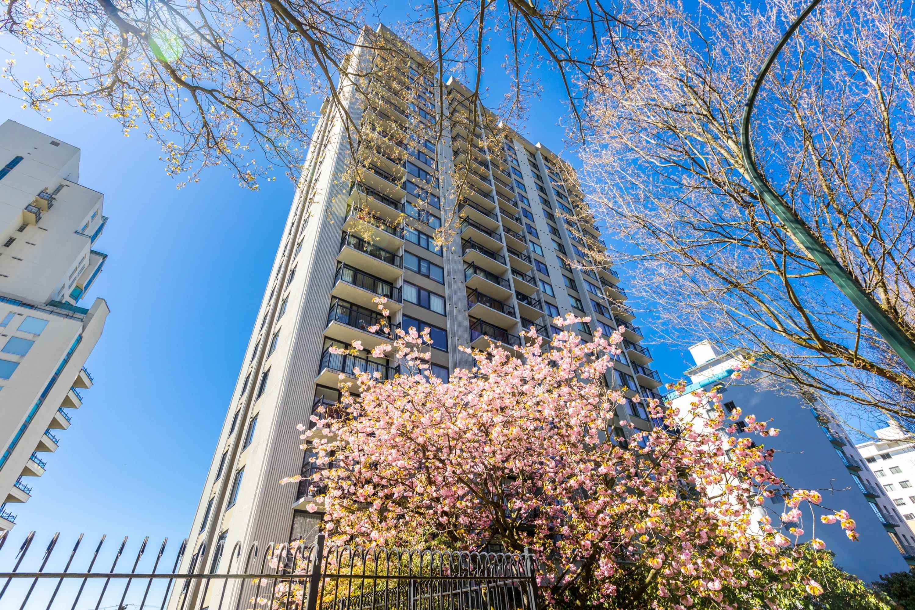 1330 Harwood Street #1403, Vancouver, BC V6E 1S8