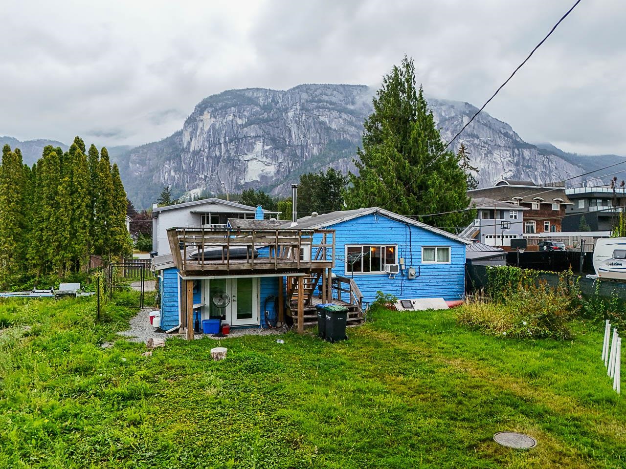 37956 Fourth Avenue, Squamish, BC V8B 0P7