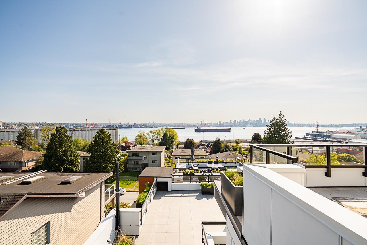 434 1st Street East #2, North Vancouver, BC V7L 1B7
