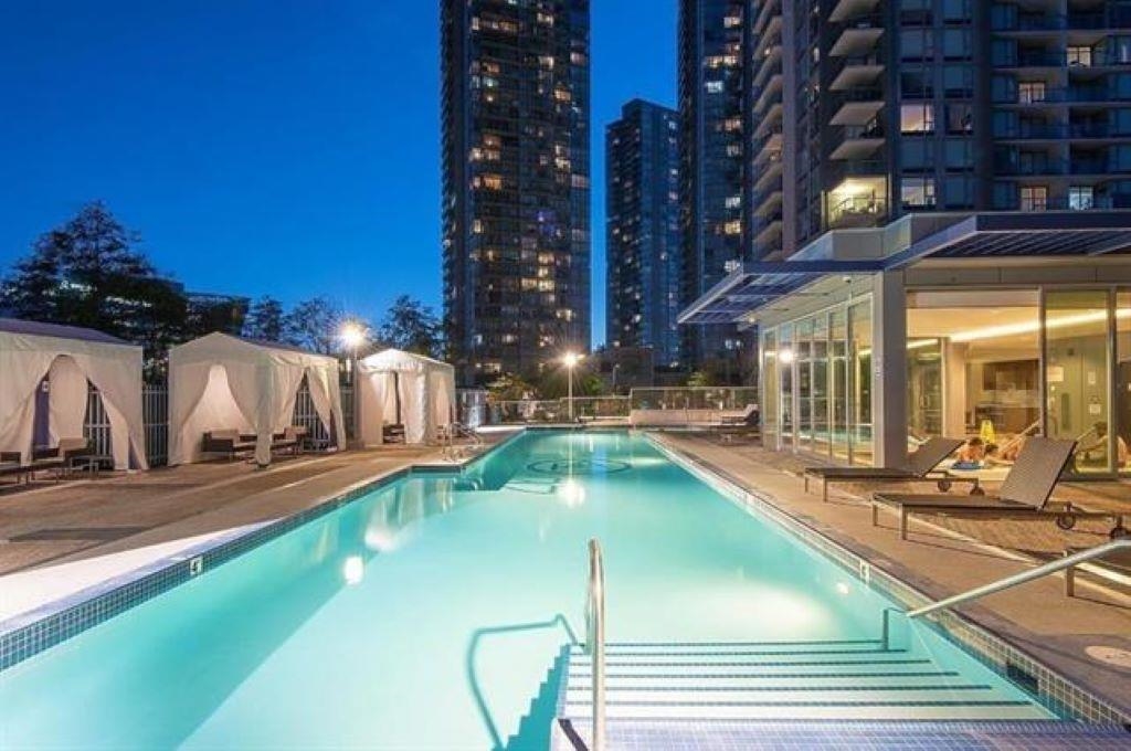 13750 100 Avenue #901, Surrey, BC V3T 0L3
