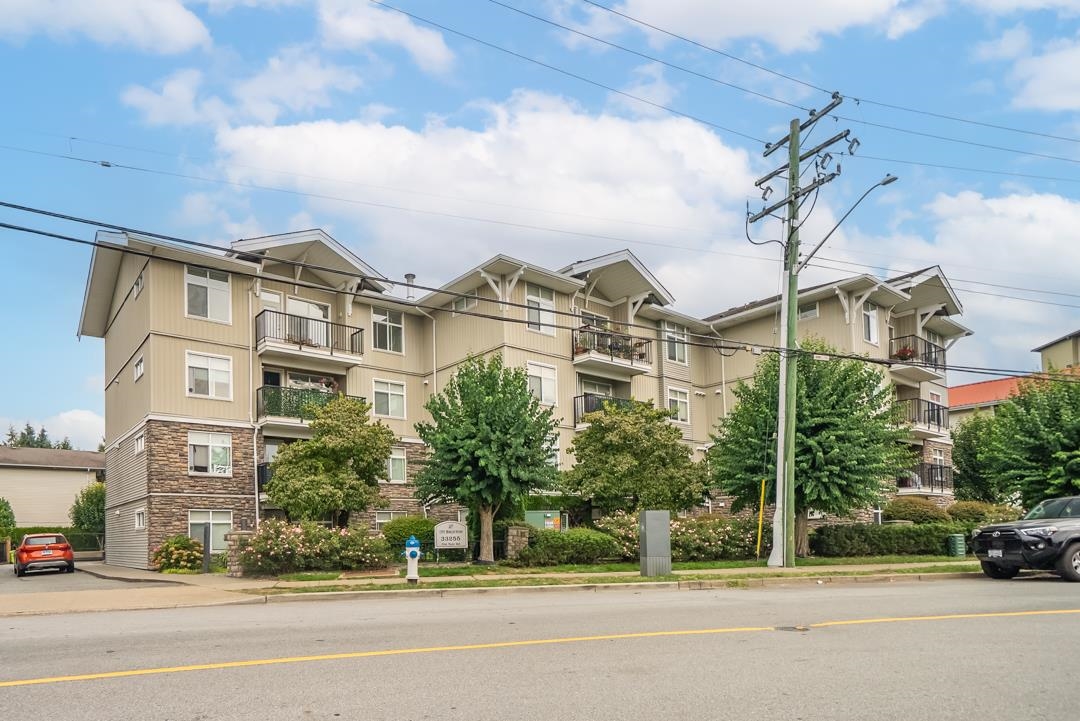 33255 Old Yale Road #303, Abbotsford, BC V2S 8R2