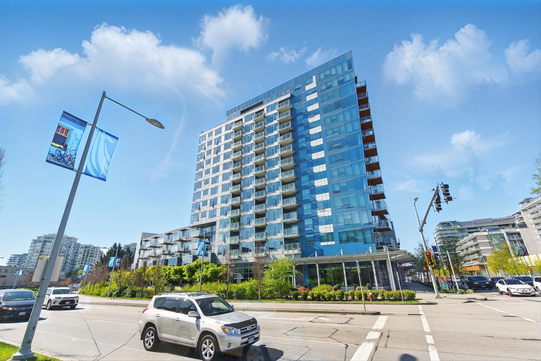 5233 Gilbert Road #618, Richmond, BC V7C 0B3