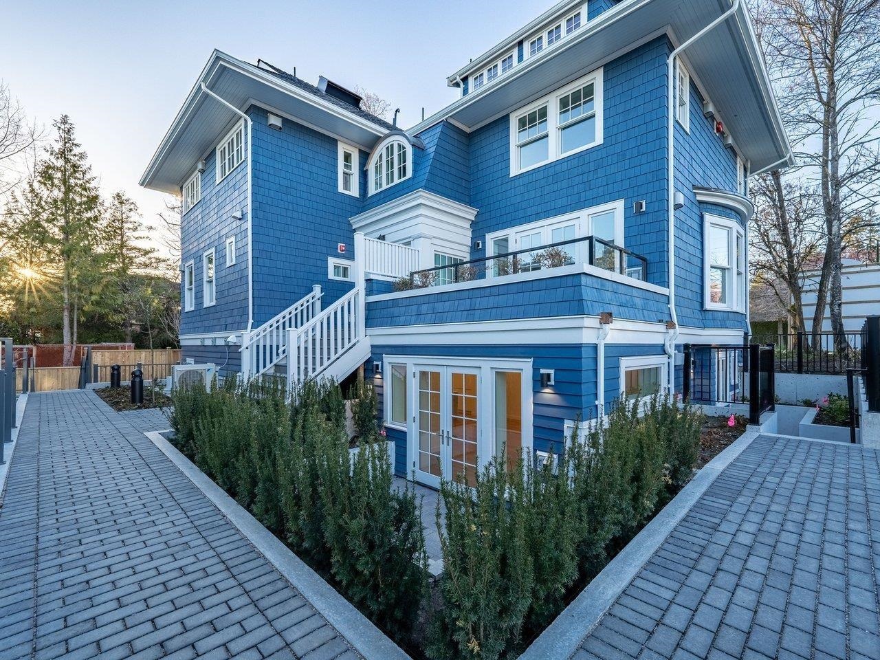 7303 Hudson Street, Vancouver, BC V6P 4L1