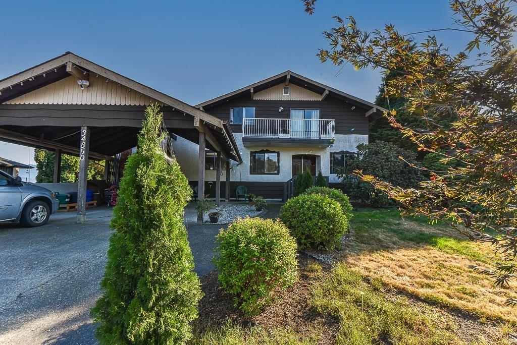 34850 Moffat Avenue, Mission, BC V2V 6S1