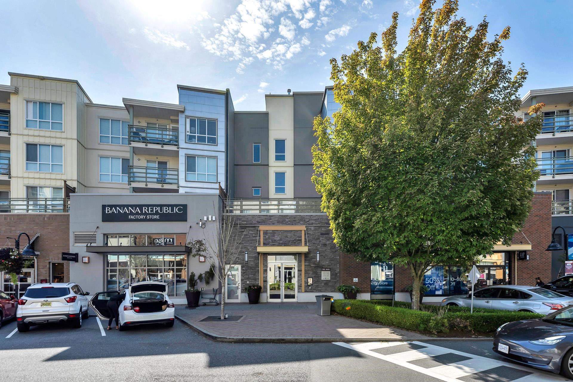 15735 Croydon Drive #211, Surrey, BC V3Z 2L5