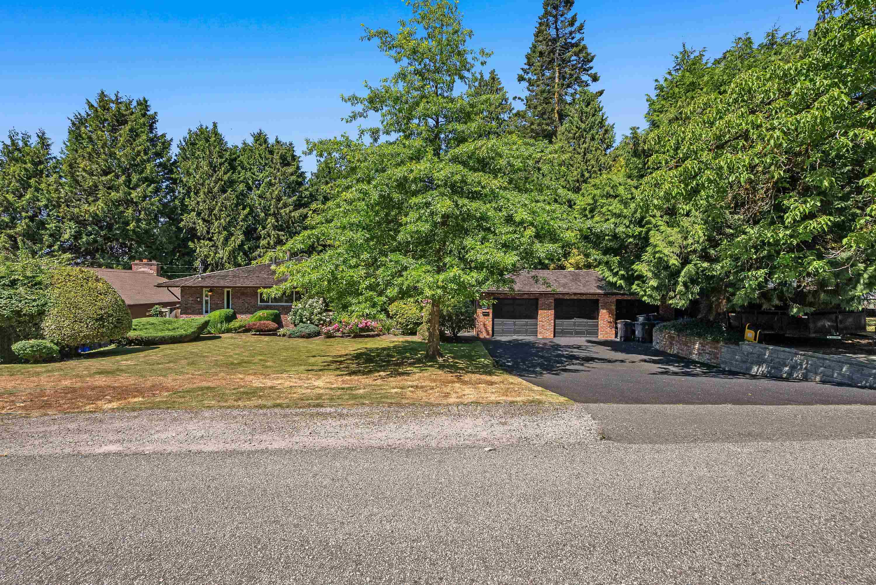 35a Avenue, Surrey, BC V4P 1L2