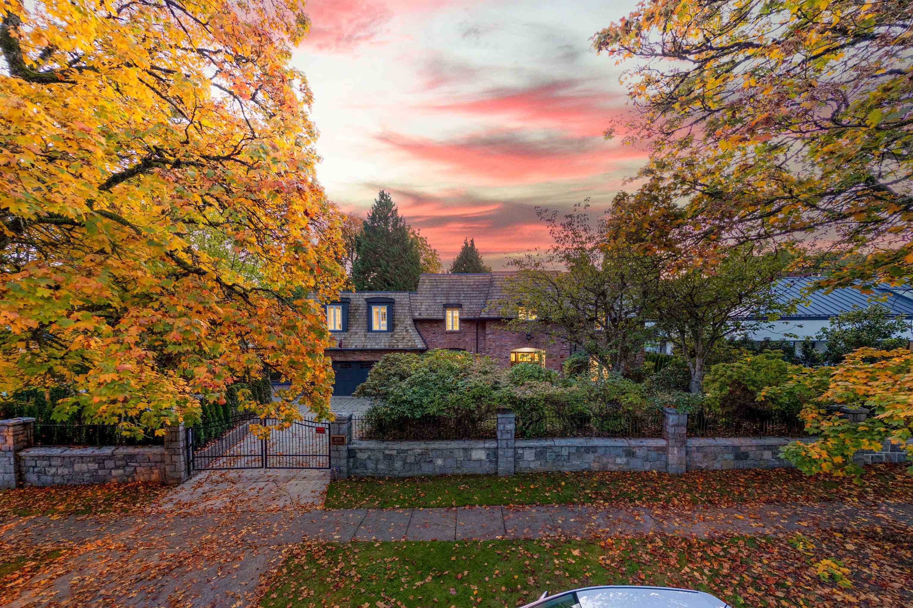 3707 Hudson Street, Vancouver, BC V6H 3A6