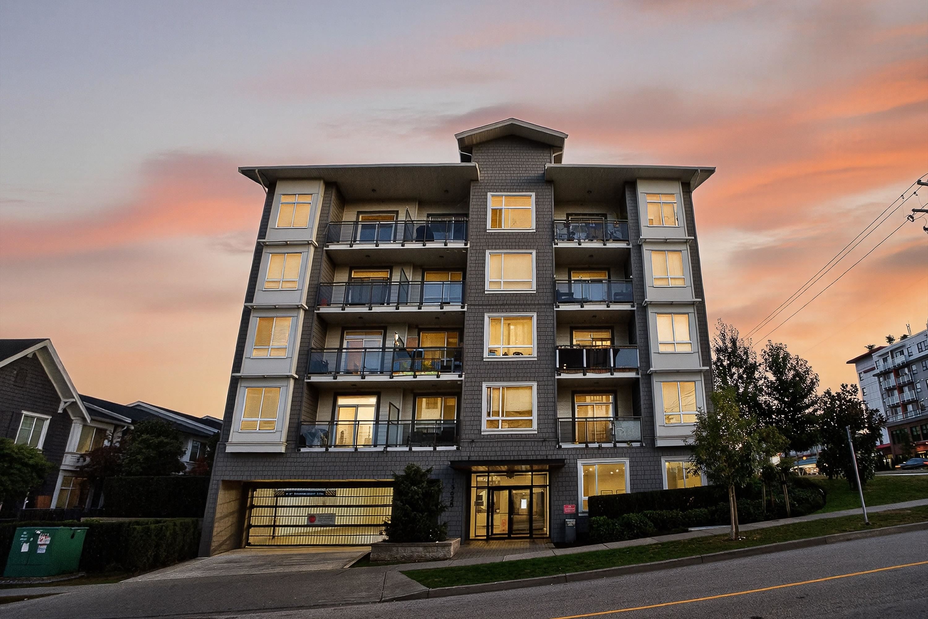 13628 81a Avenue #317, Surrey, BC V3W 3E2