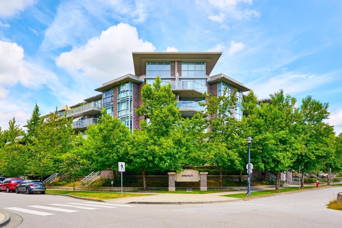 9371 Hemlock Drive #317, Richmond, BC V6Y 4K6