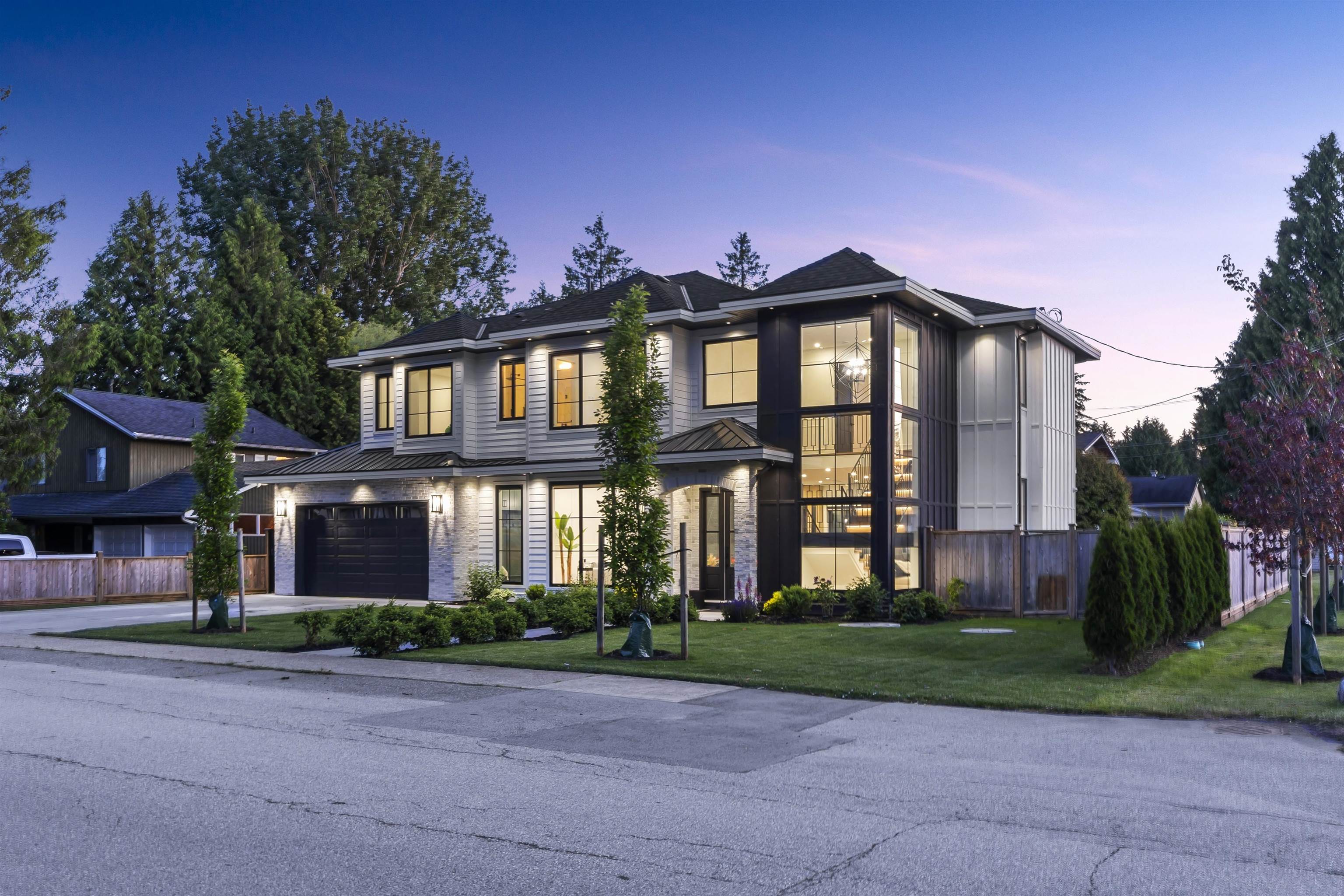 50b Street, Delta, BC V4M 2W2
