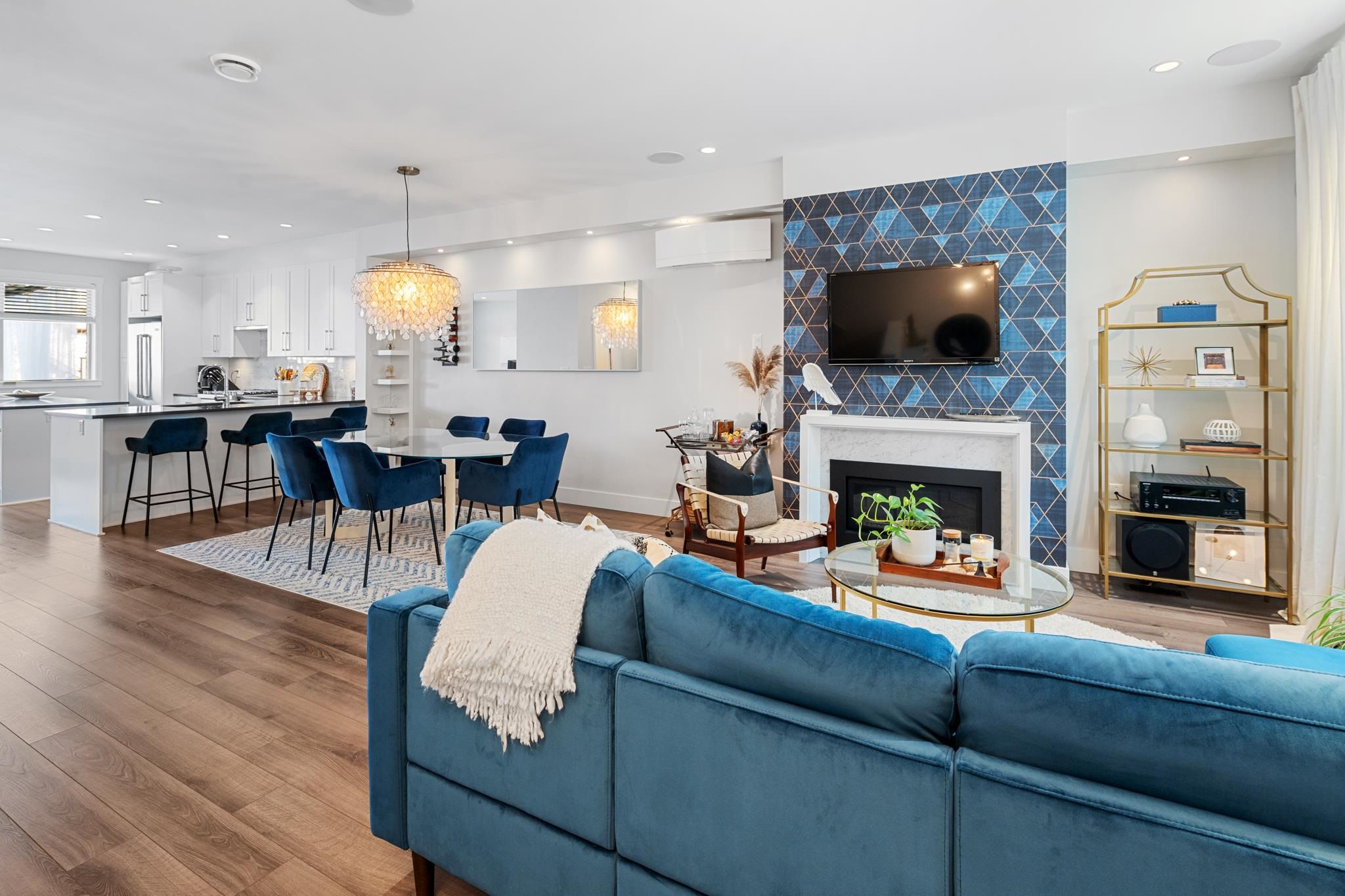 24 Avenue, Surrey, BC V3Z 0V8