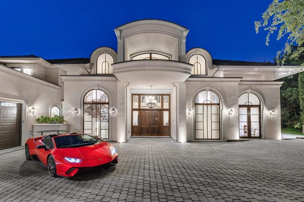 1367 Chartwell Drive, West Vancouver, BC V7S 2R4