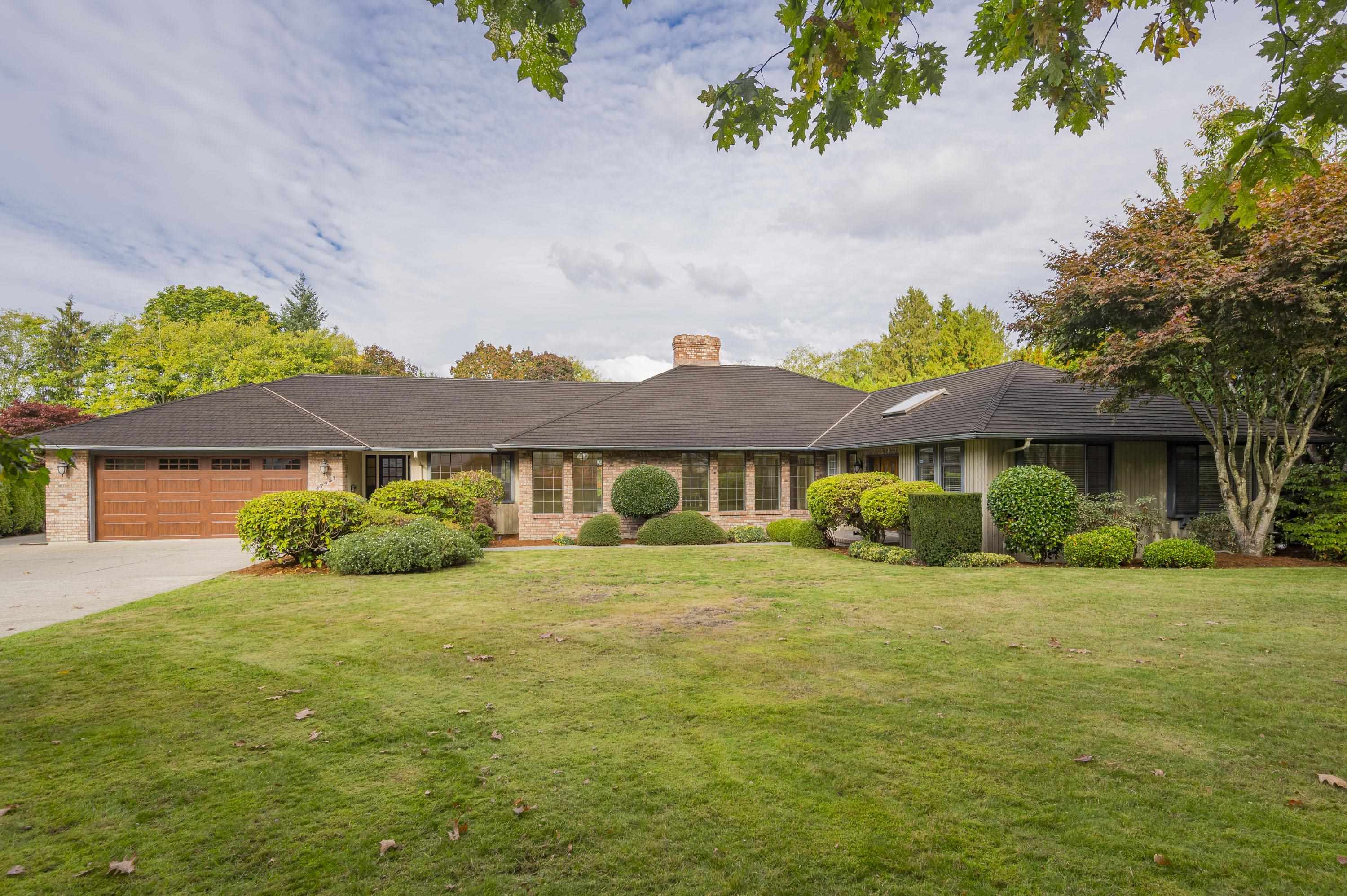 29 Avenue, Surrey, BC V3Z 0E7