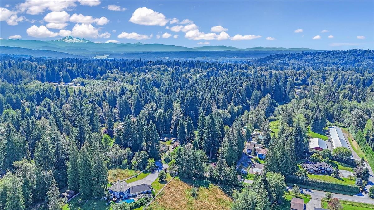 26928 Ferguson Avenue Ave, Maple Ridge, BC V2W 1R9