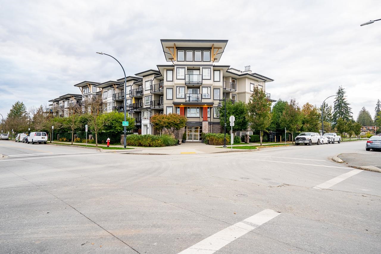 12075 Edge Street #417, Maple Ridge, BC V2X 9E6