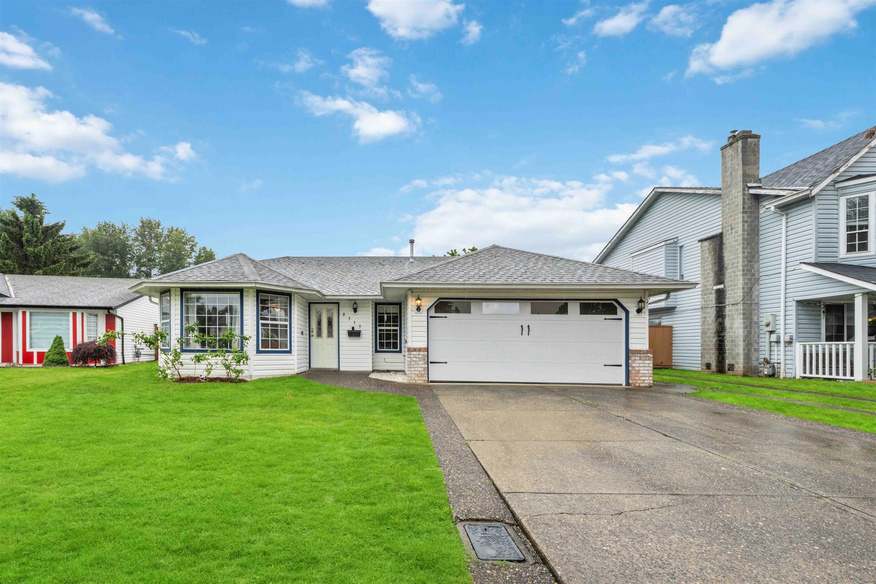 2717 Dehavilland Court, Abbotsford, BC V2T 5L3