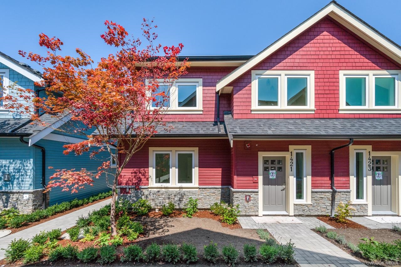 1421 East 27th Avenue, Vancouver, BC V5N 2W6