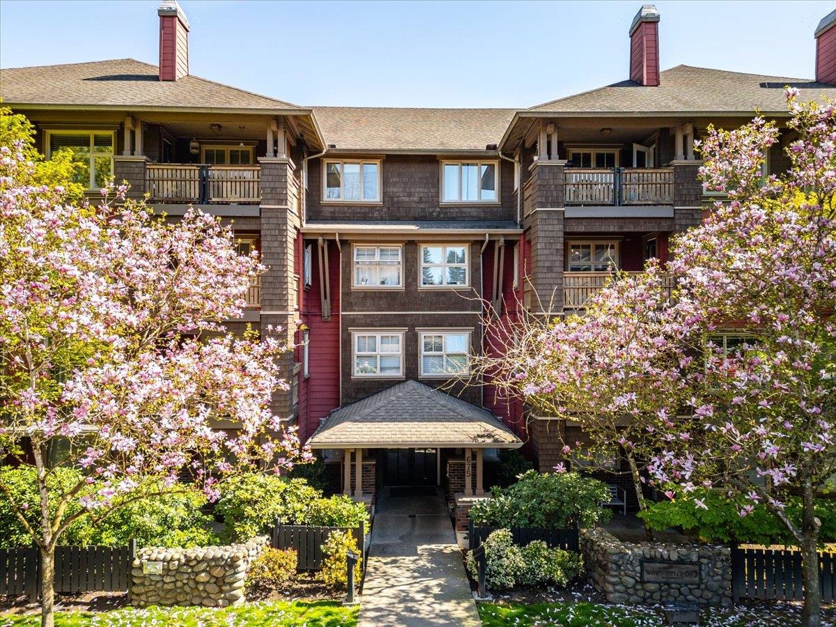 675 Park Crescent #107, New Westminster, BC V3L 5W4