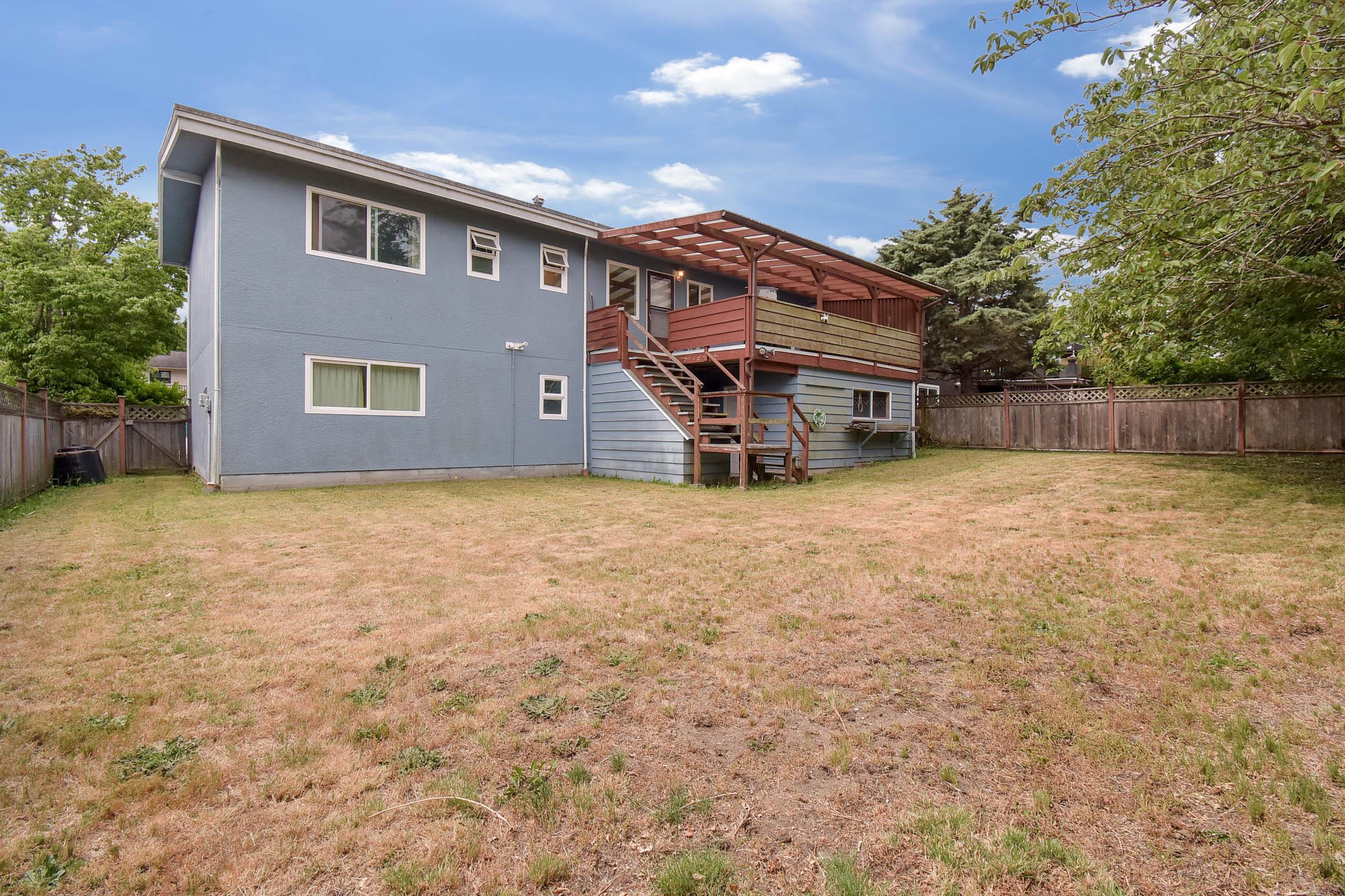5b Avenue, Delta, BC V4M 1K6