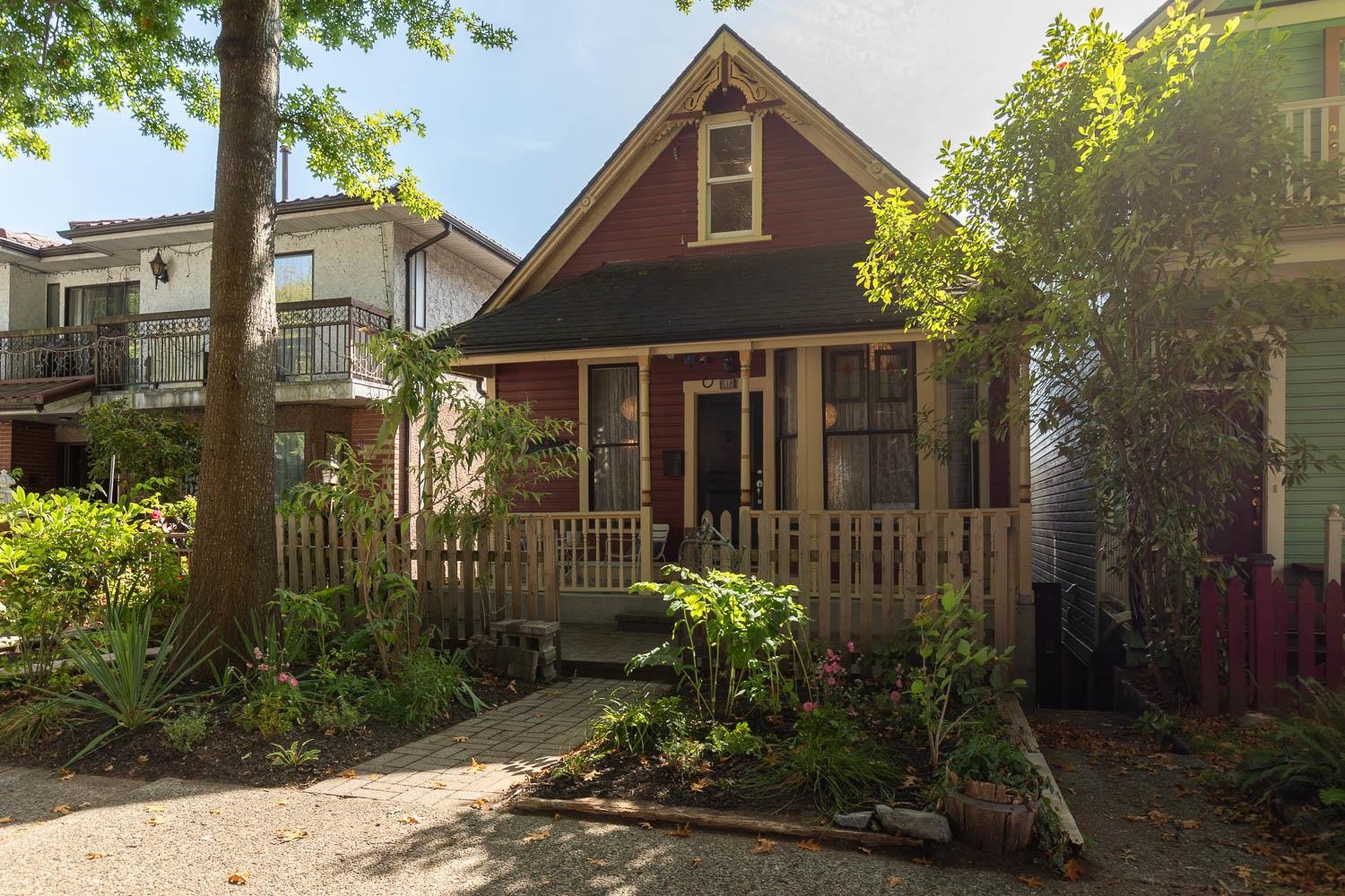 518 East Georgia Street, Vancouver, BC V6A 1Z9