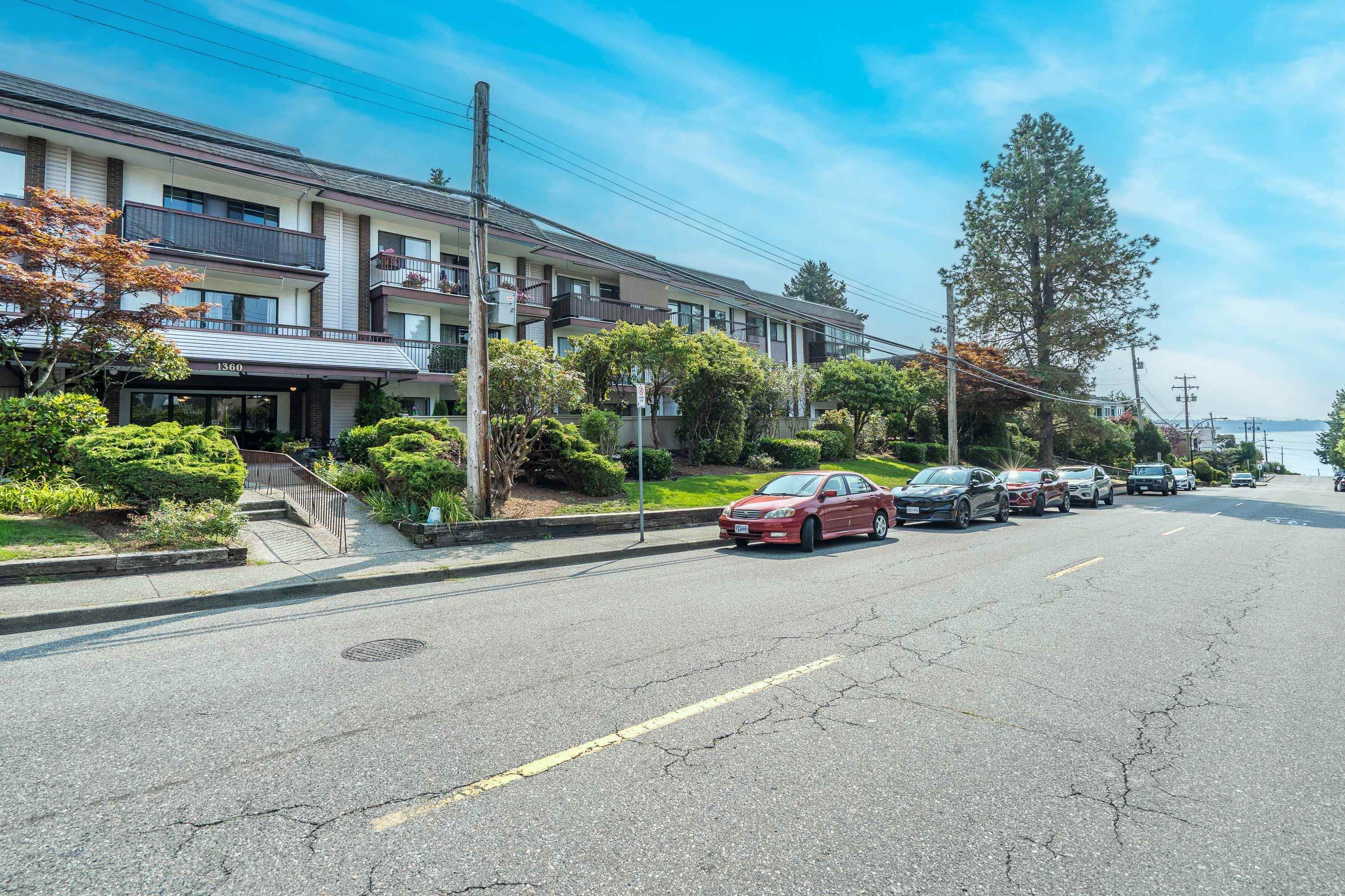 1360 Martin Street #303, White Rock, BC V4B 3W5