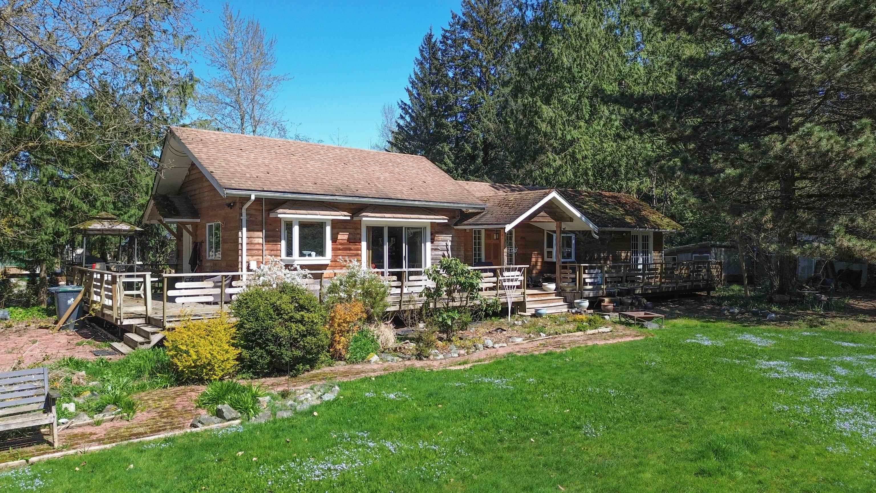 1020 Finch Drive, Squamish, BC V8B 0C2