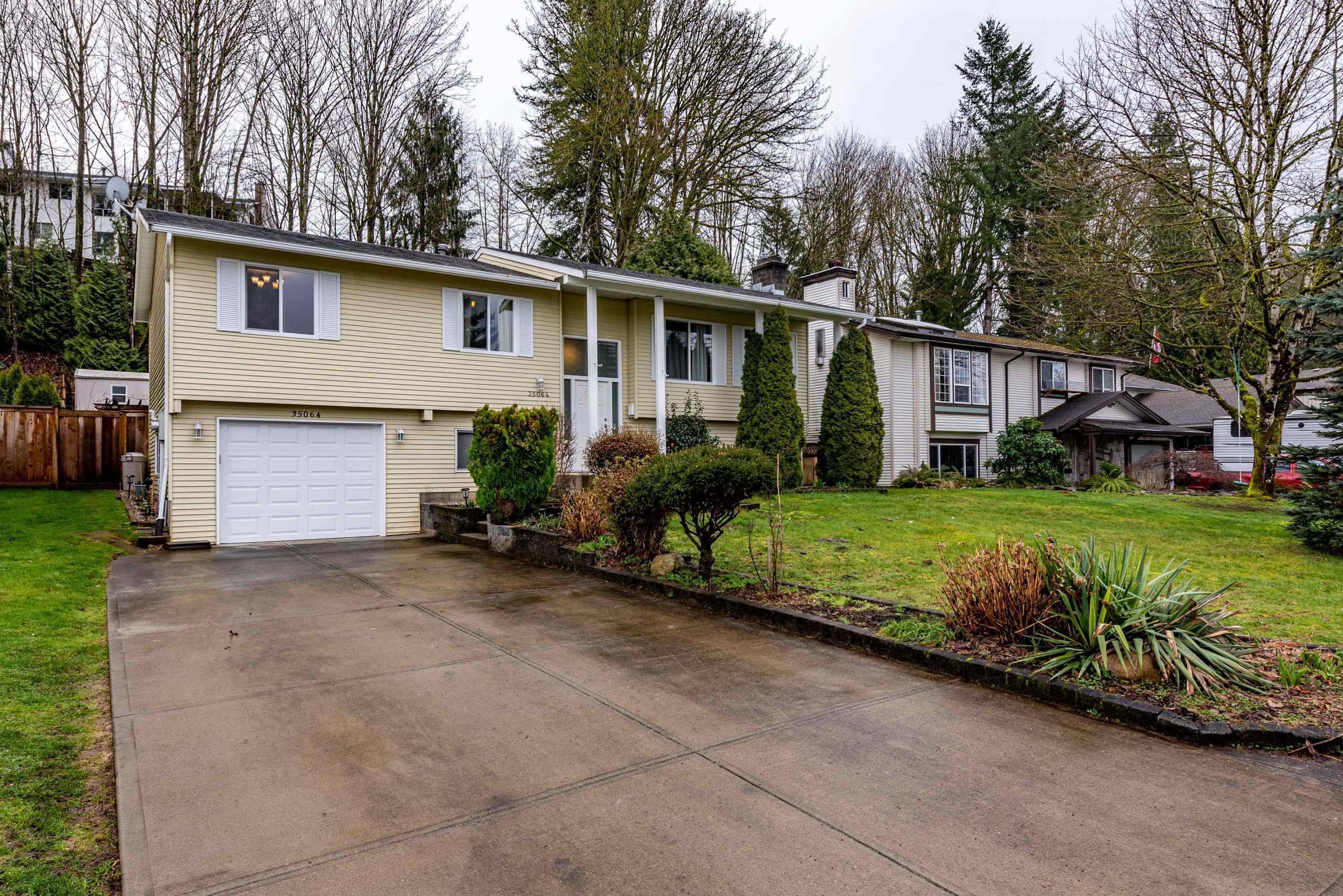 35064 Laburnum Avenue, Abbotsford, BC V2S 5M7