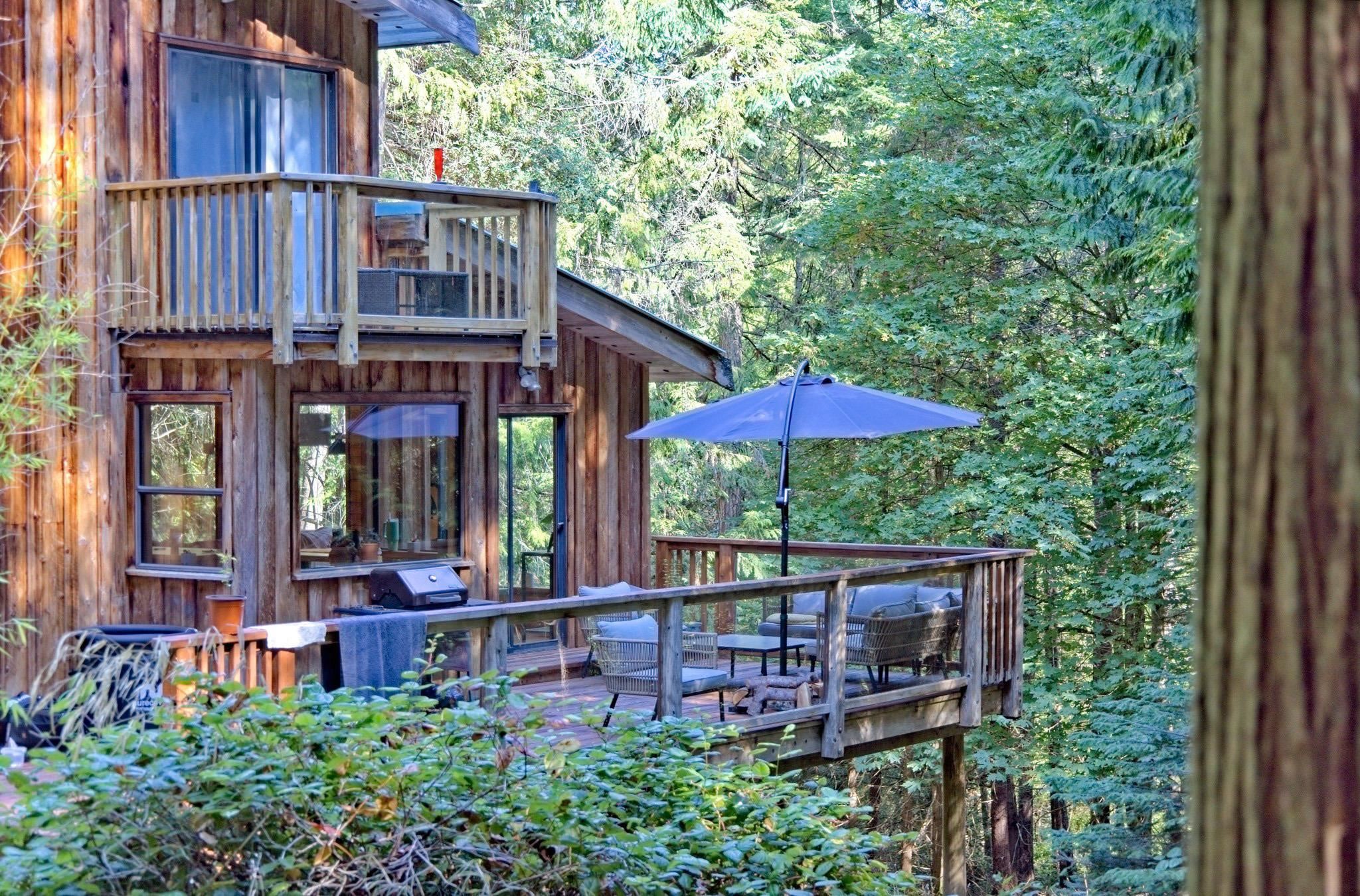 187 Warbler Rd, Galiano Island, BC V0N 1P0