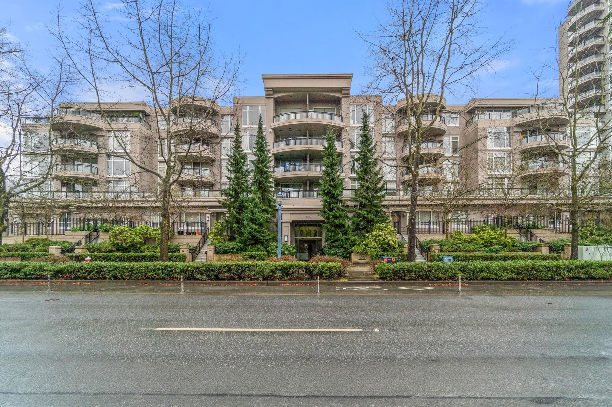 8480 Granville Avenue #unit 111, Richmond, BC V6Y 4E8